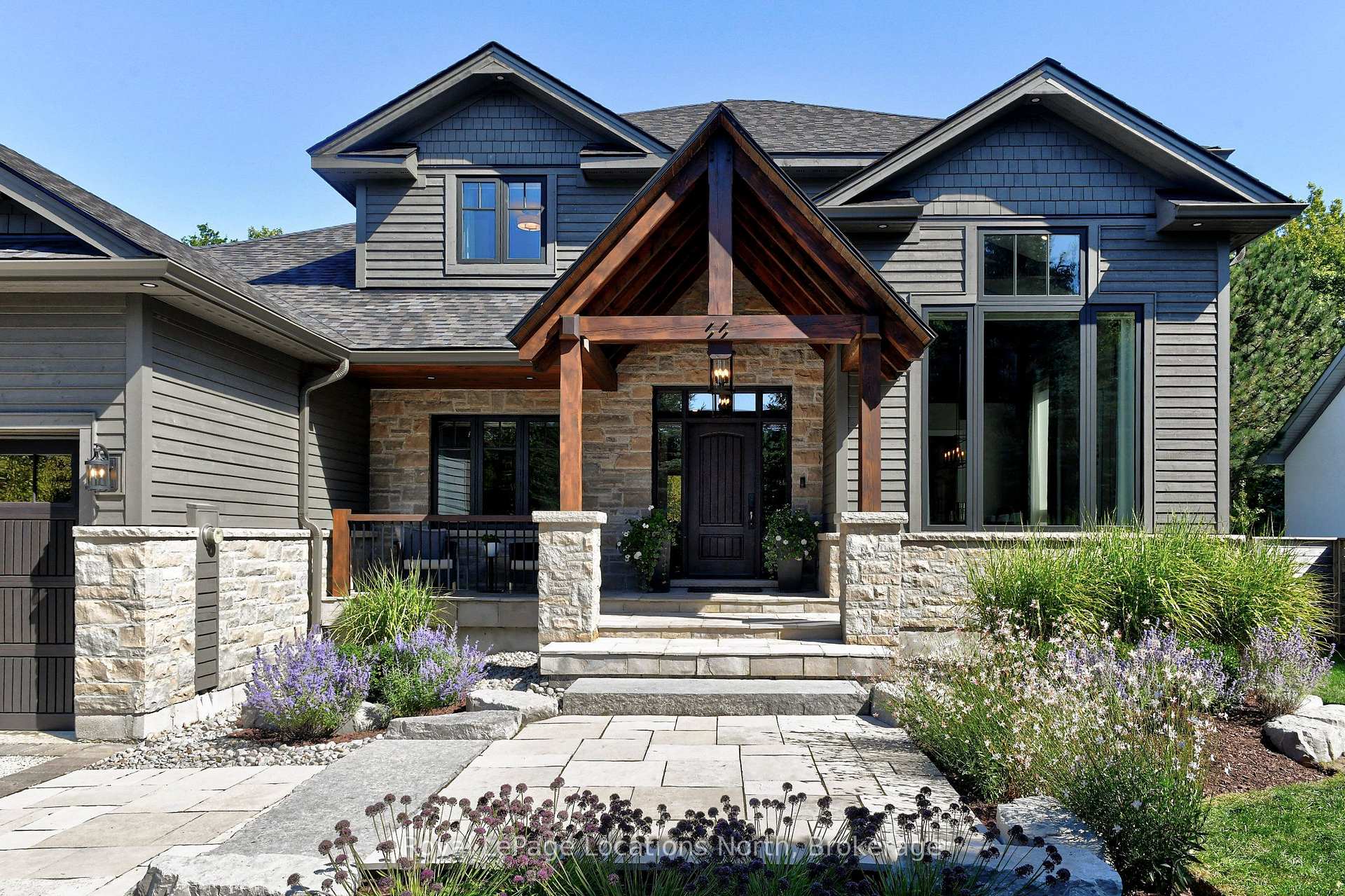 Photo 7 of 113 Aspen Way, Blue Mountains — HOMEH