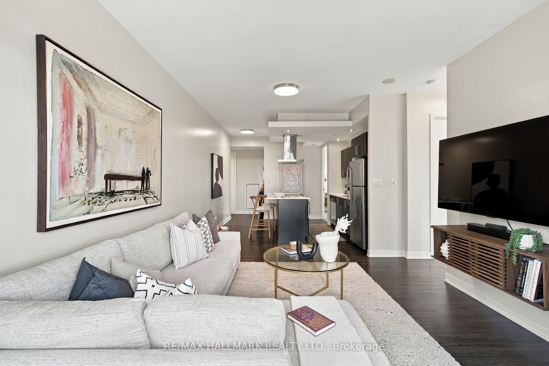 Photo 6 of Unit 824, 165 Legion Road N, Etobicoke, Mimico — HOMEH