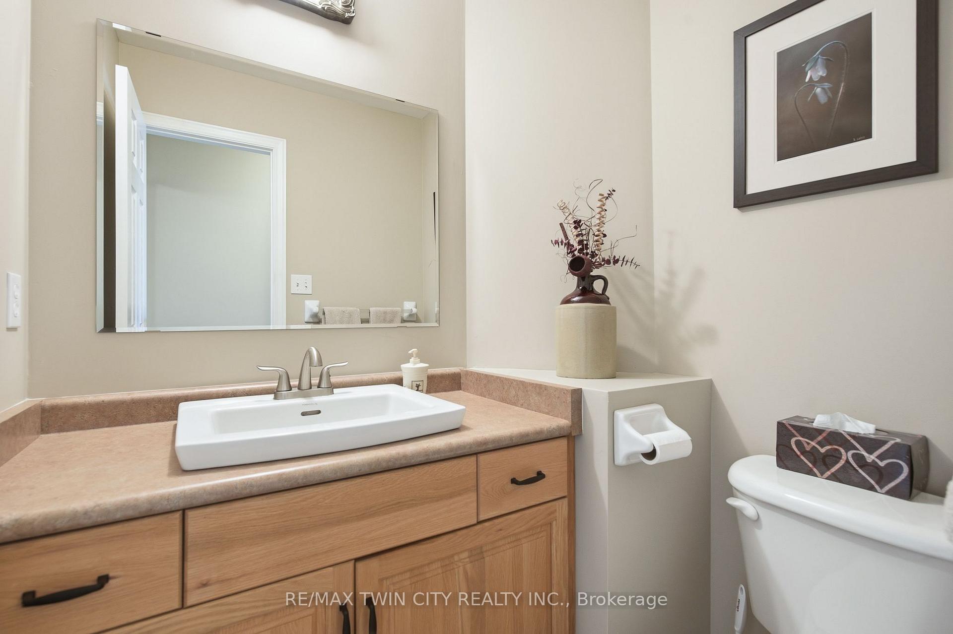 Photo 20 of 15 Carolinian Lane, Cambridge, St. Andrews Estates — HOMEH