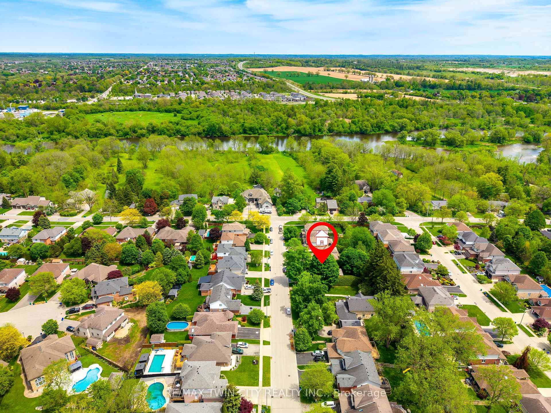 Photo 46 of 15 Carolinian Lane, Cambridge, St. Andrews Estates — HOMEH