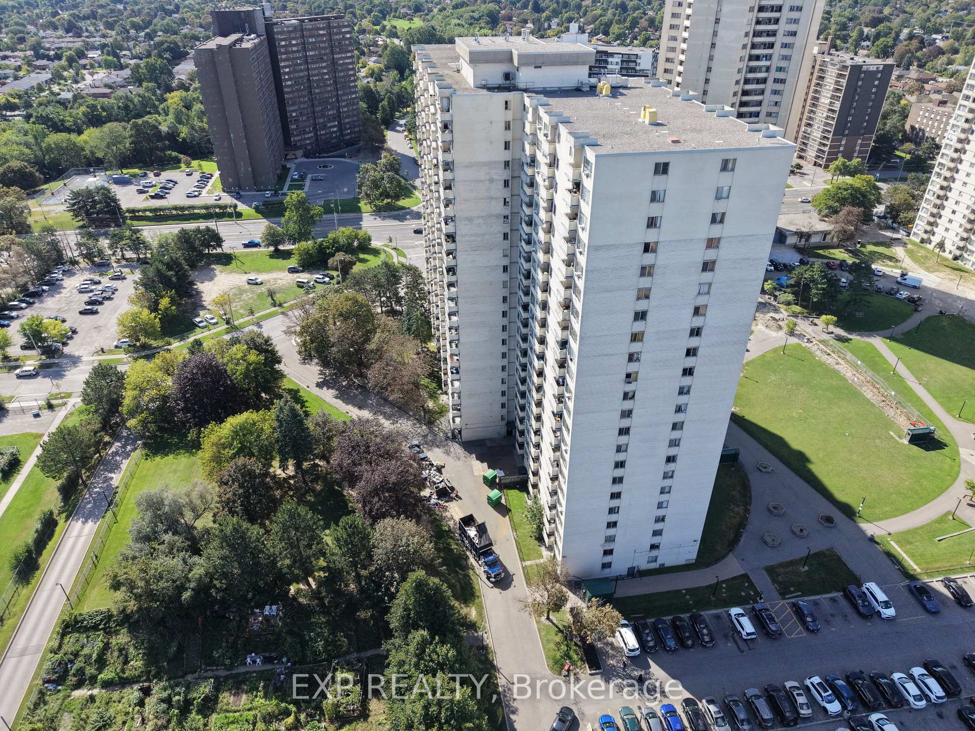 Photo of Unit 1813, 320 Dixon Road