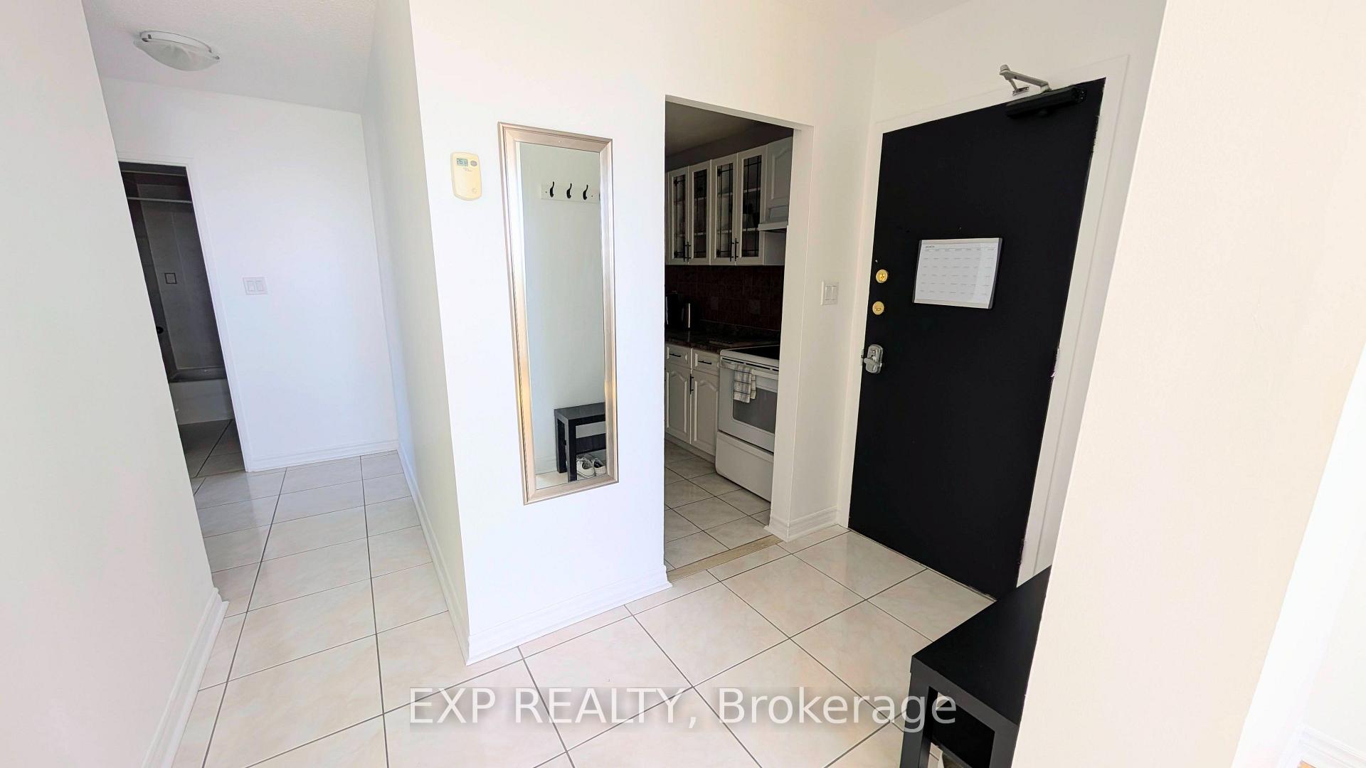 Photo 2 of Unit 1813, 320 Dixon Road, Etobicoke, Kingsview Village-The Westway — HOMEH