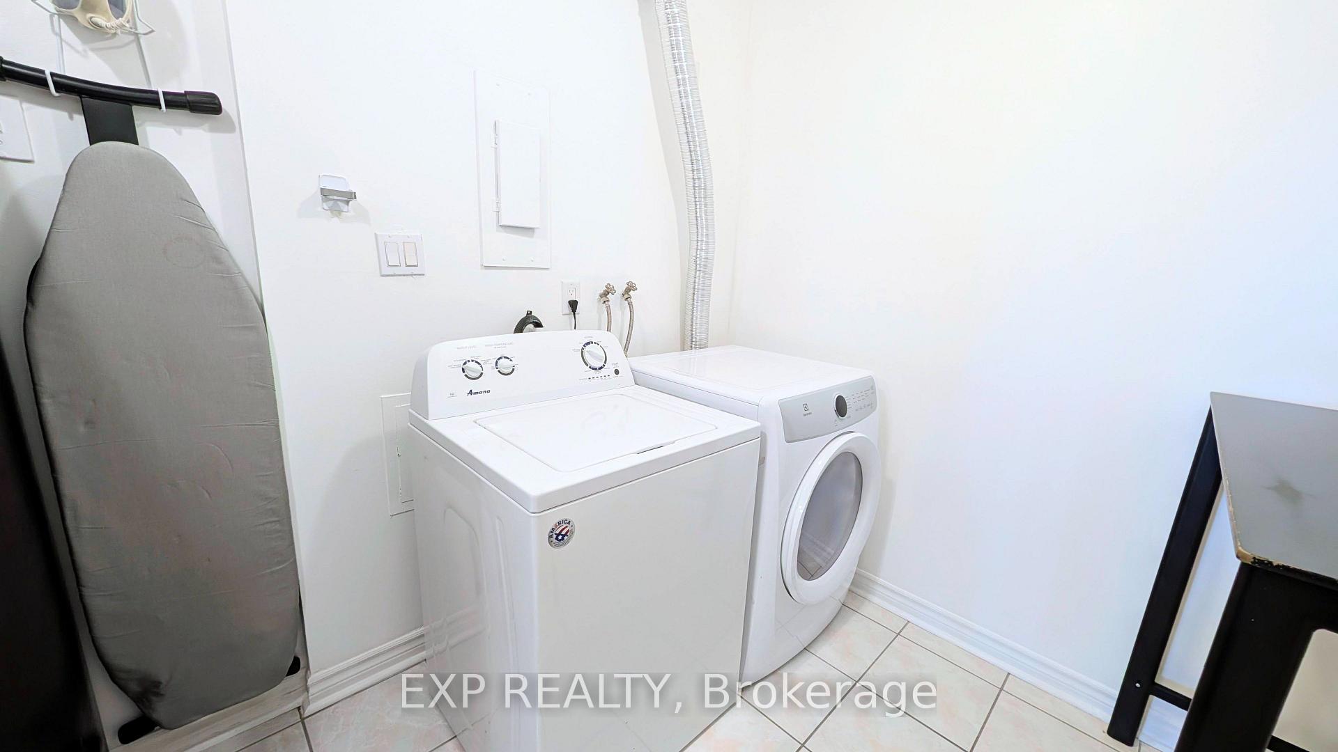 Photo 20 of Unit 1813, 320 Dixon Road, Etobicoke, Kingsview Village-The Westway — HOMEH