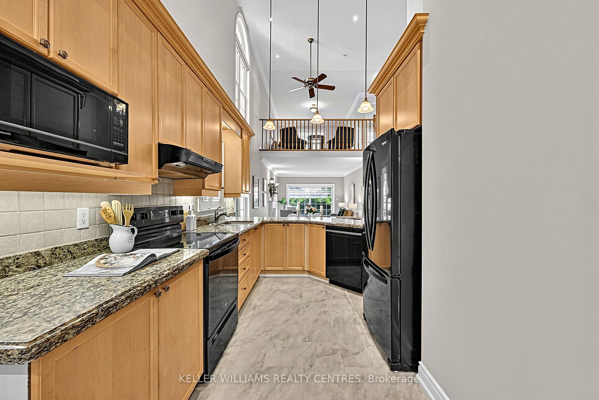Photo 11 of Unit 10, 353 Terry Carter Crescent, Newmarket, Gorham-College Manor — HOMEH