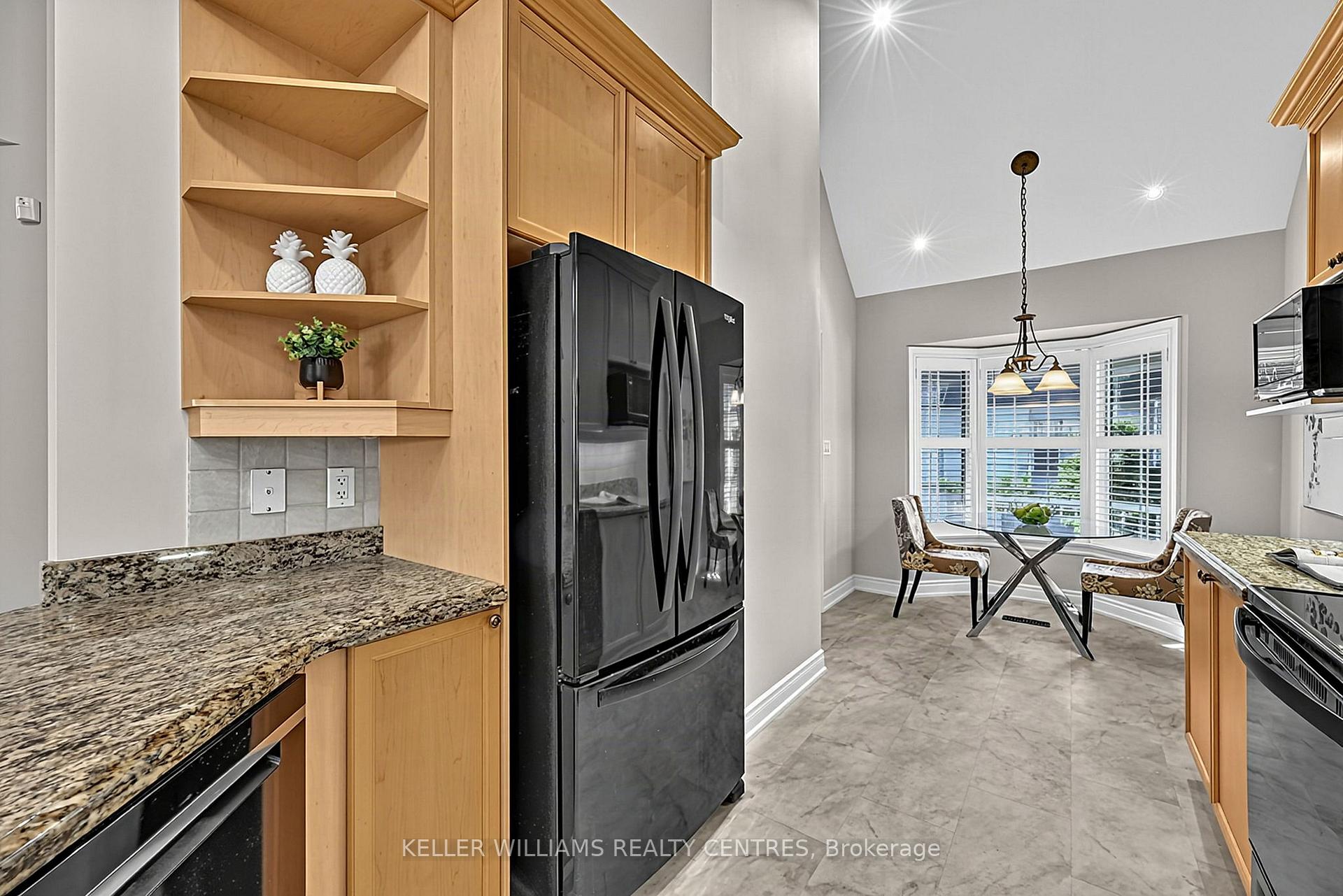 Photo 13 of Unit 10, 353 Terry Carter Crescent, Newmarket, Gorham-College Manor — HOMEH