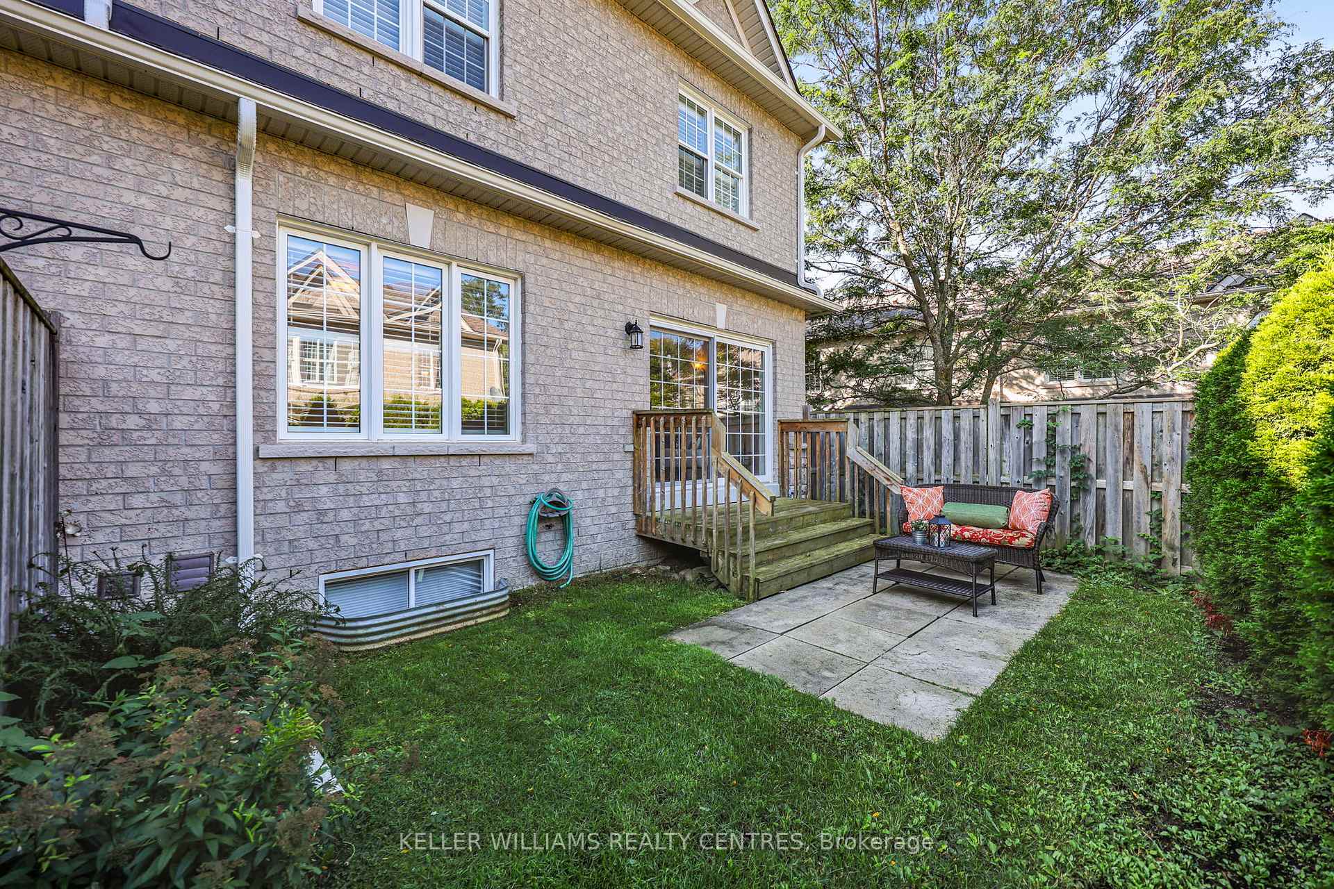Photo 40 of Unit 10, 353 Terry Carter Crescent, Newmarket, Gorham-College Manor — HOMEH