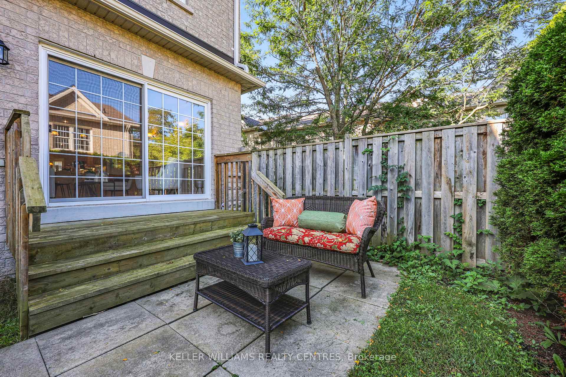 Photo 42 of Unit 10, 353 Terry Carter Crescent, Newmarket, Gorham-College Manor — HOMEH