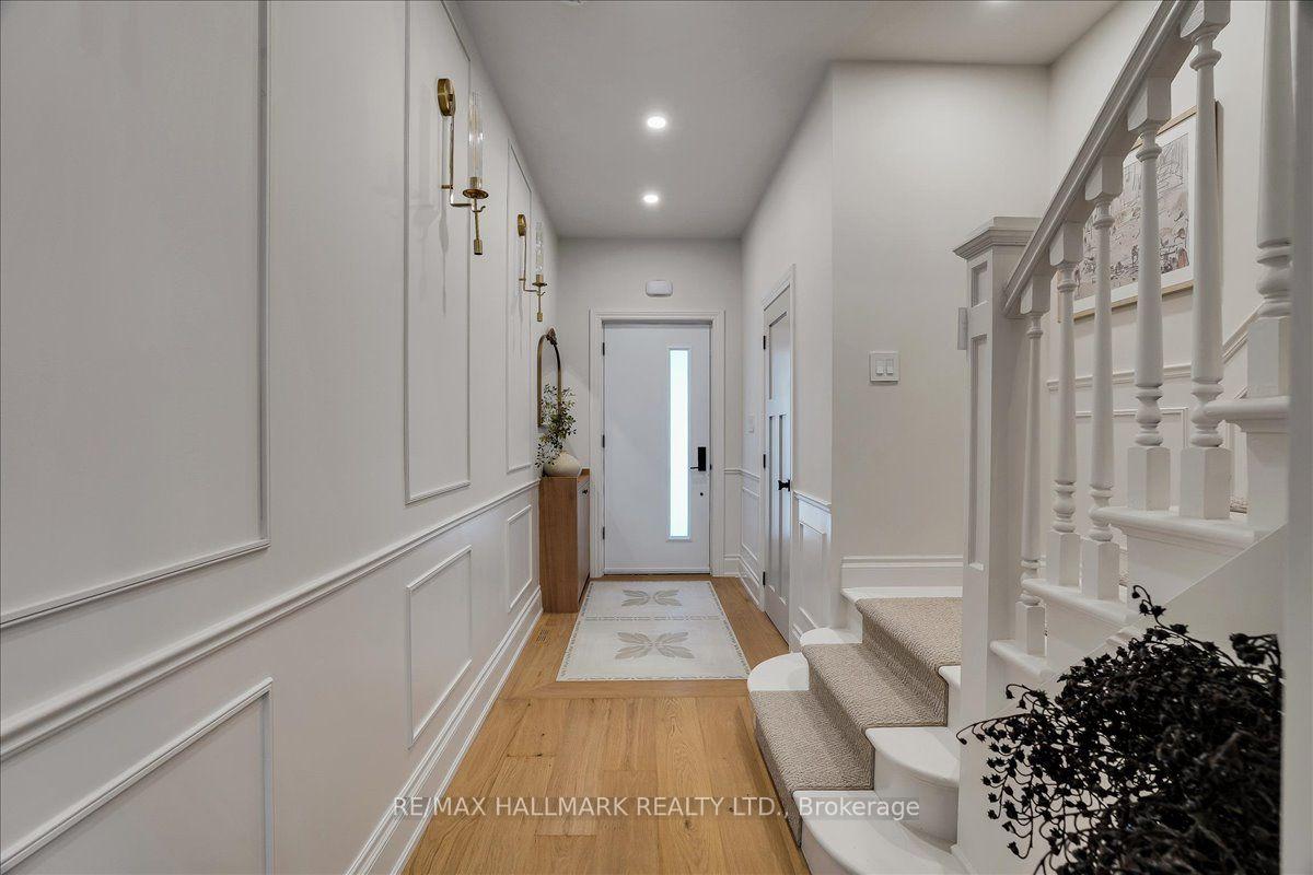 Photo 6 of 25 Bowden Street, Toronto, North Riverdale — HOMEH