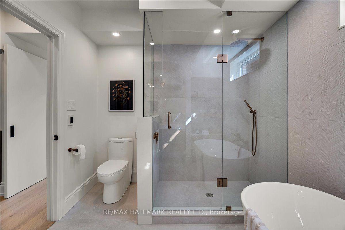 Photo 28 of 25 Bowden Street, Toronto, North Riverdale — HOMEH