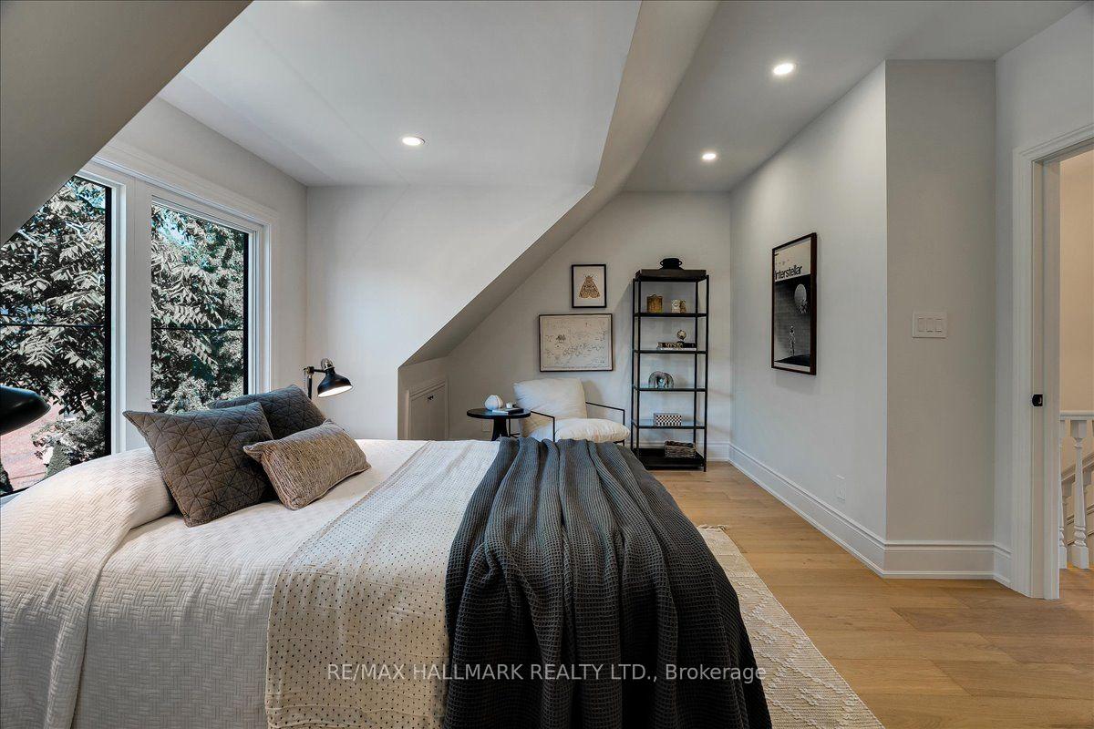 Photo 30 of 25 Bowden Street, Toronto, North Riverdale — HOMEH