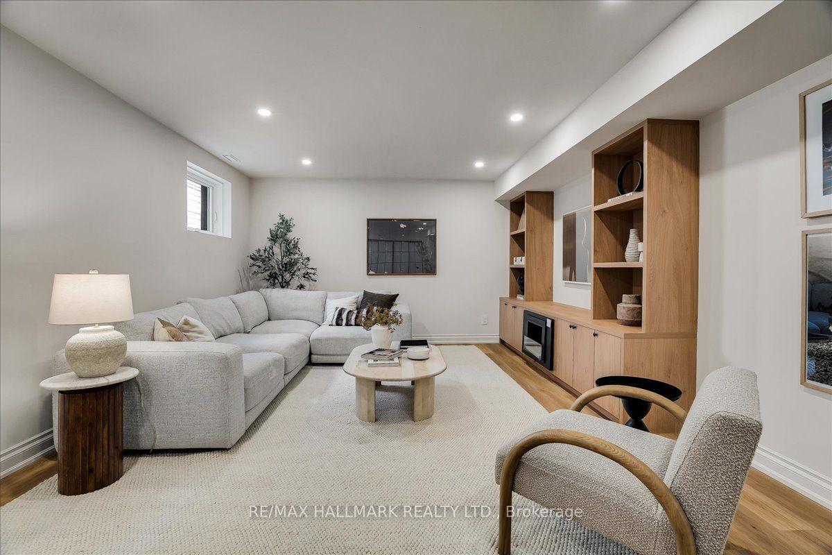Photo 36 of 25 Bowden Street, Toronto, North Riverdale — HOMEH