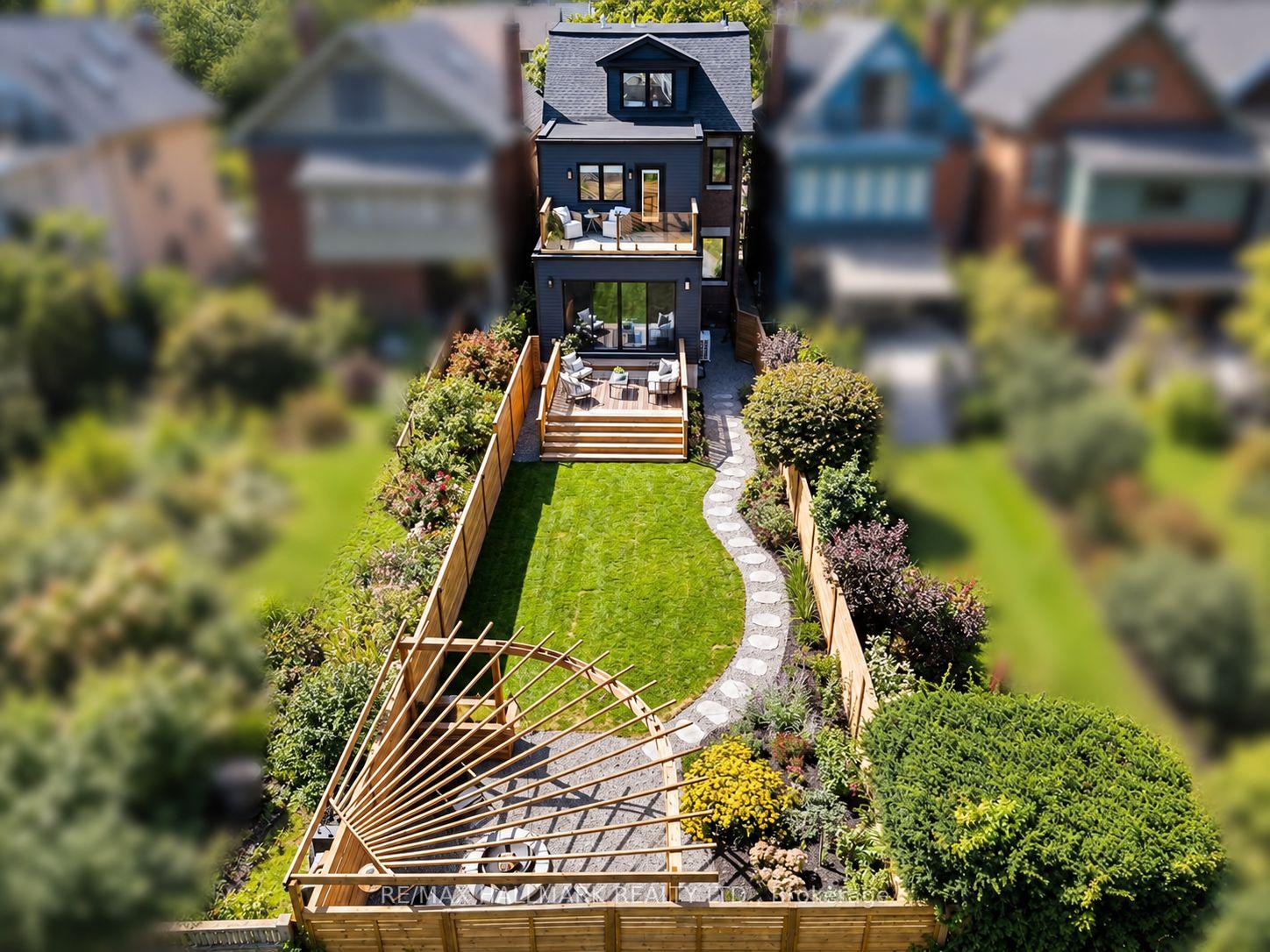 Photo 44 of 25 Bowden Street, Toronto, North Riverdale — HOMEH