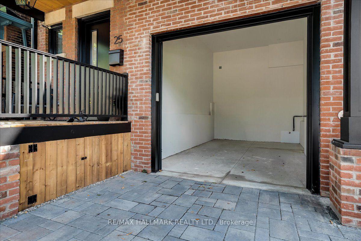 Photo 46 of 25 Bowden Street, Toronto, North Riverdale — HOMEH