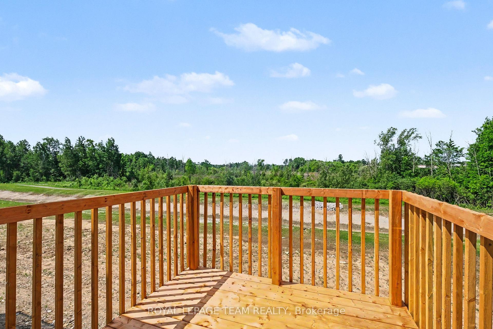 Photo 32 of 68 Doctor Agnes Craine Drive, Smiths Falls, Smiths Falls — HOMEH
