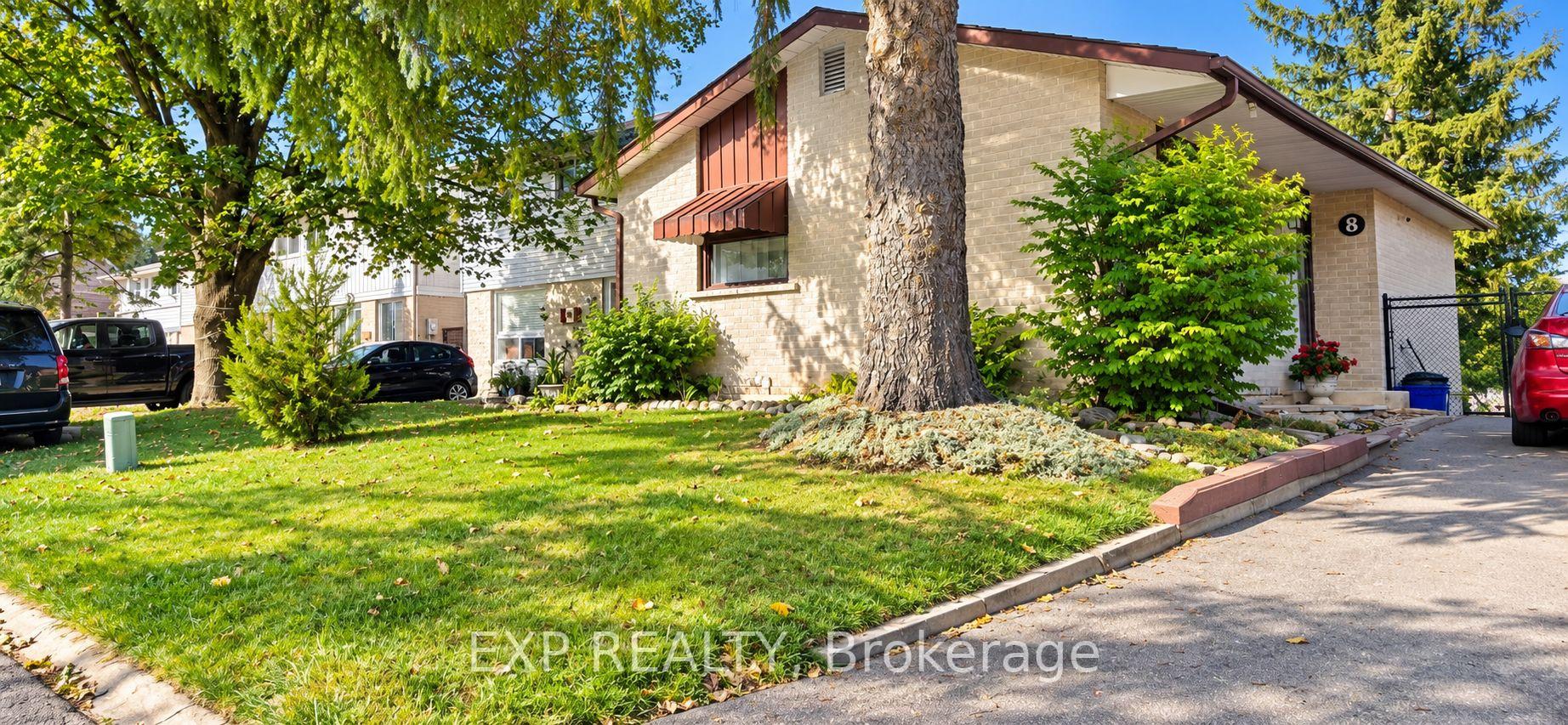 Photo of 8 Habitat Square