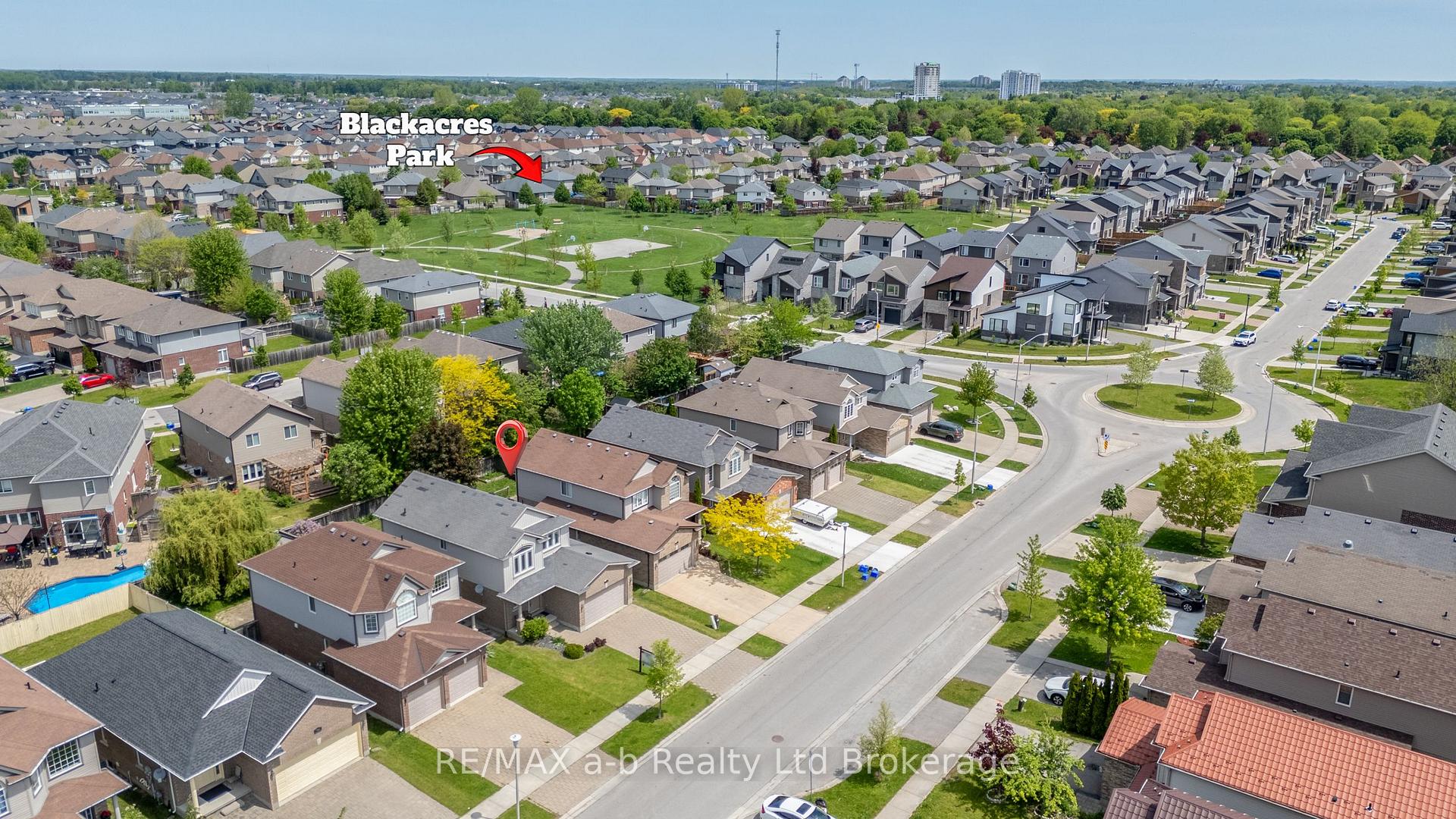 Photo 49 of 712 Blackacres Boulevard, London, North E — HOMEH