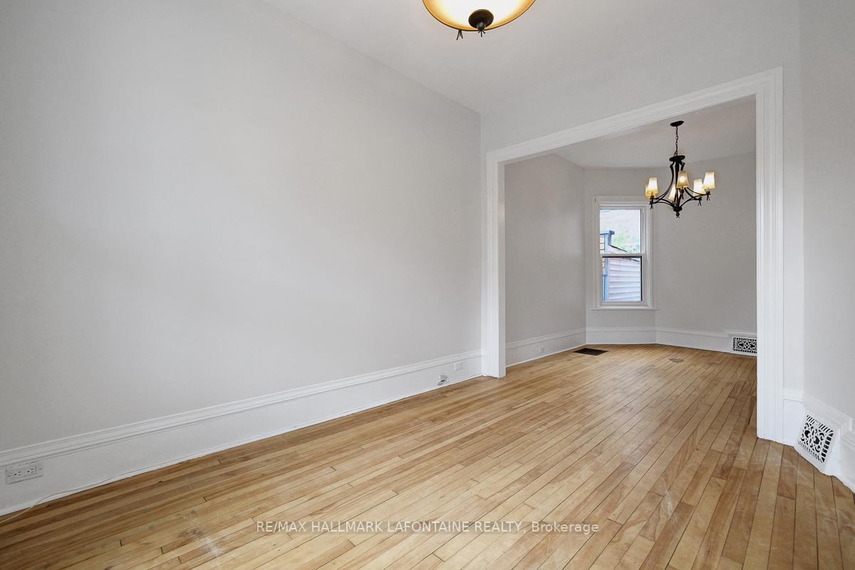 Photo 7 of 138 Concord Street S, Ottawa, Ottawa East — HOMEH