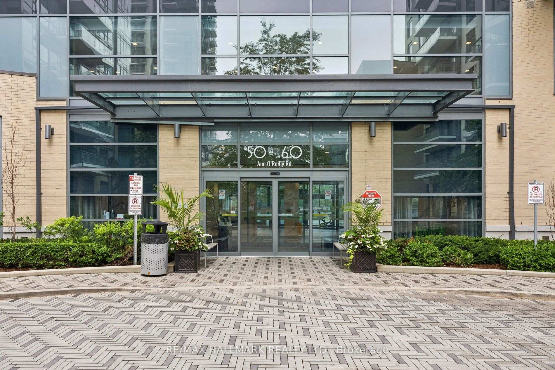 Photo 4 of Unit 3, 60 Ann Oreilly Road, North York, Henry Farm — HOMEH