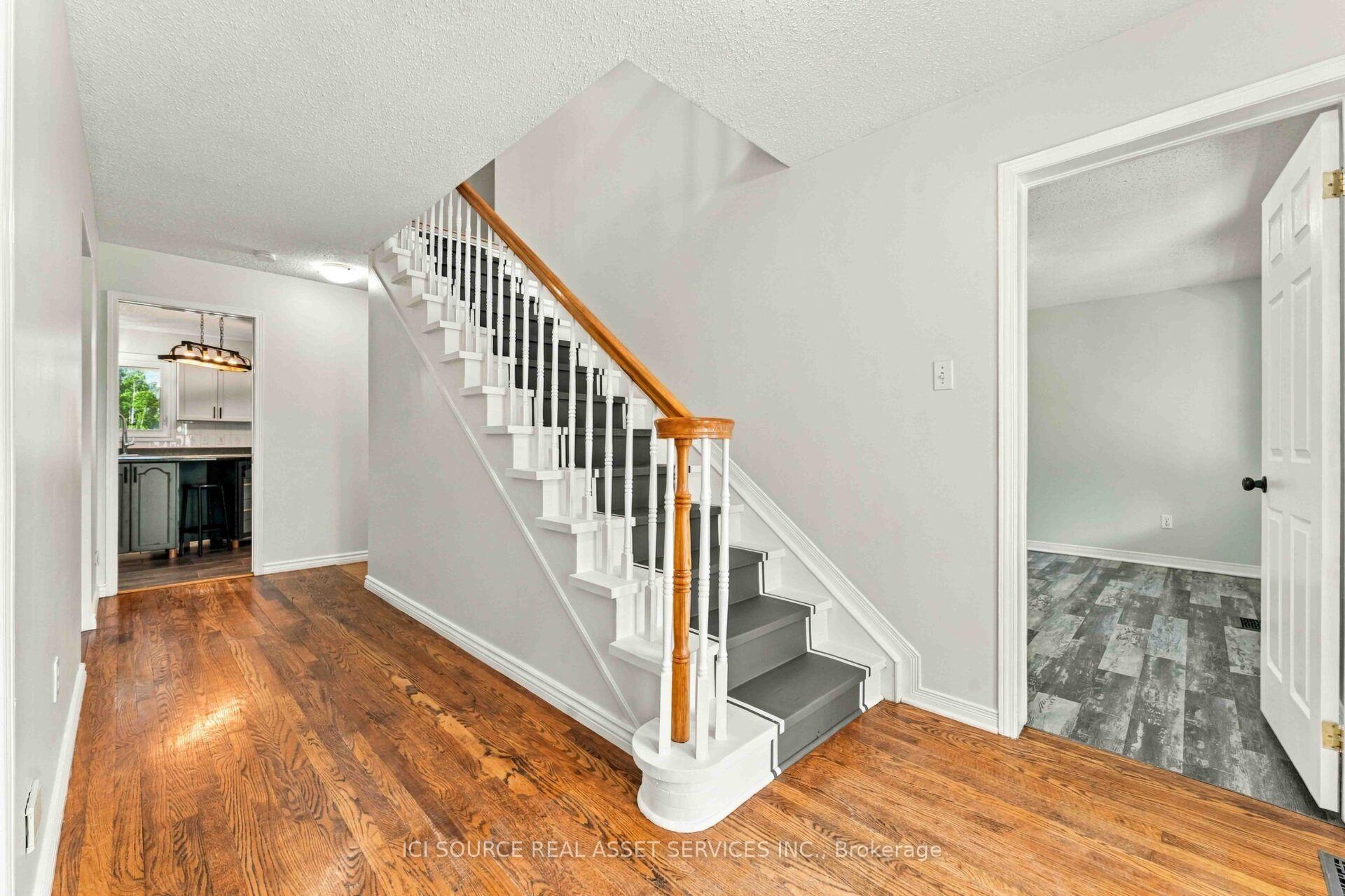 Photo 11 of 6367 Herberts Corners Road, Ottawa, Osgoode Twp North of Reg Rd 6 — HOMEH