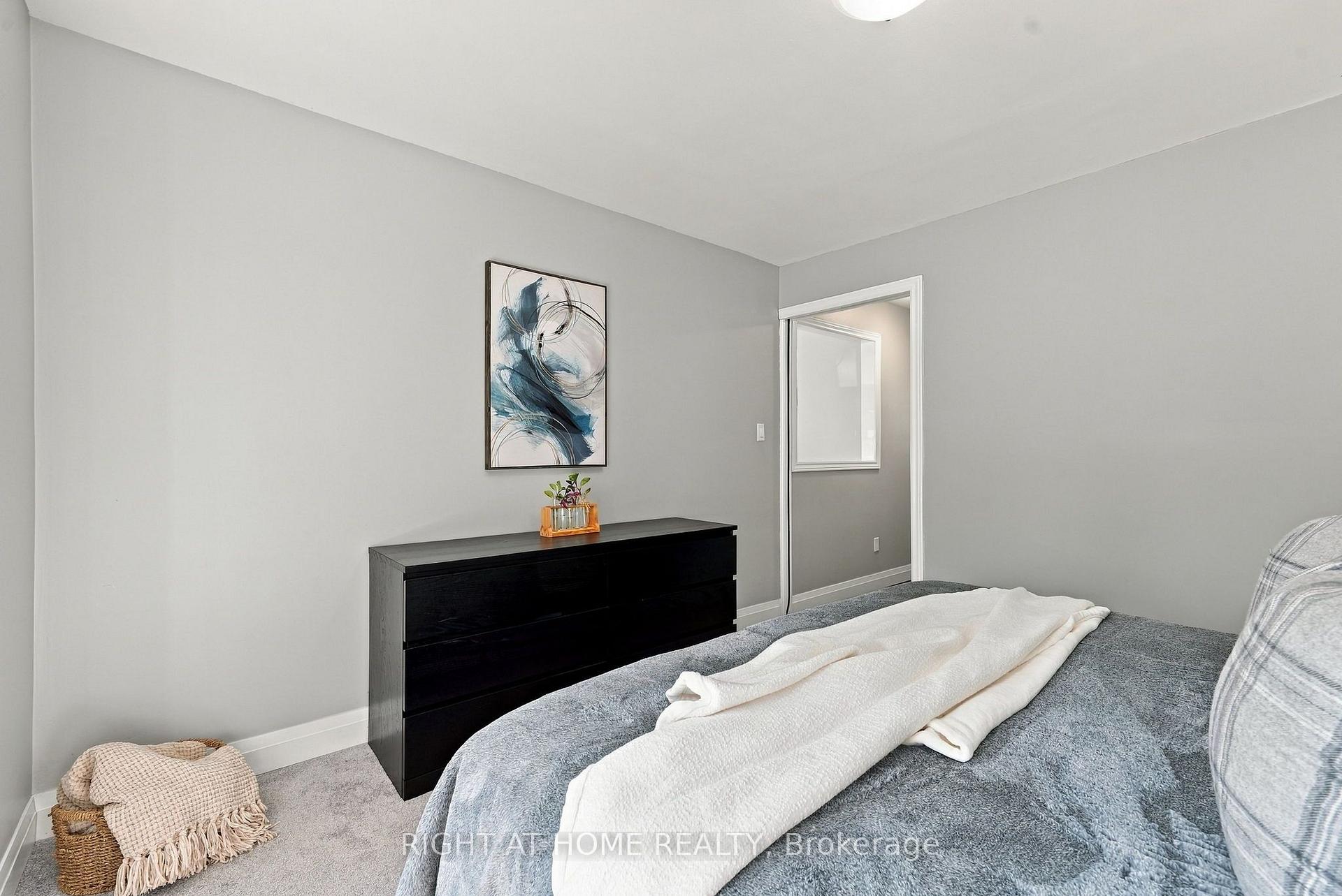 Photo 20 of 14 Cole Avenue, Clarington, Bowmanville — HOMEH
