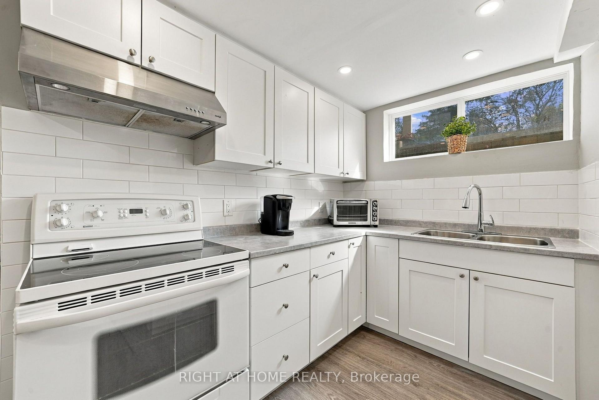 Photo 27 of 14 Cole Avenue, Clarington, Bowmanville — HOMEH