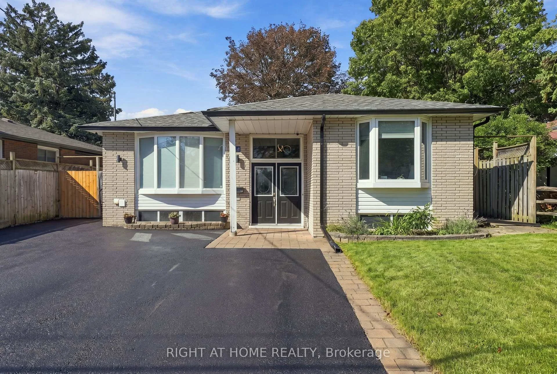 Photo 1 of 14 Cole Avenue, Clarington, Bowmanville — HOMEH