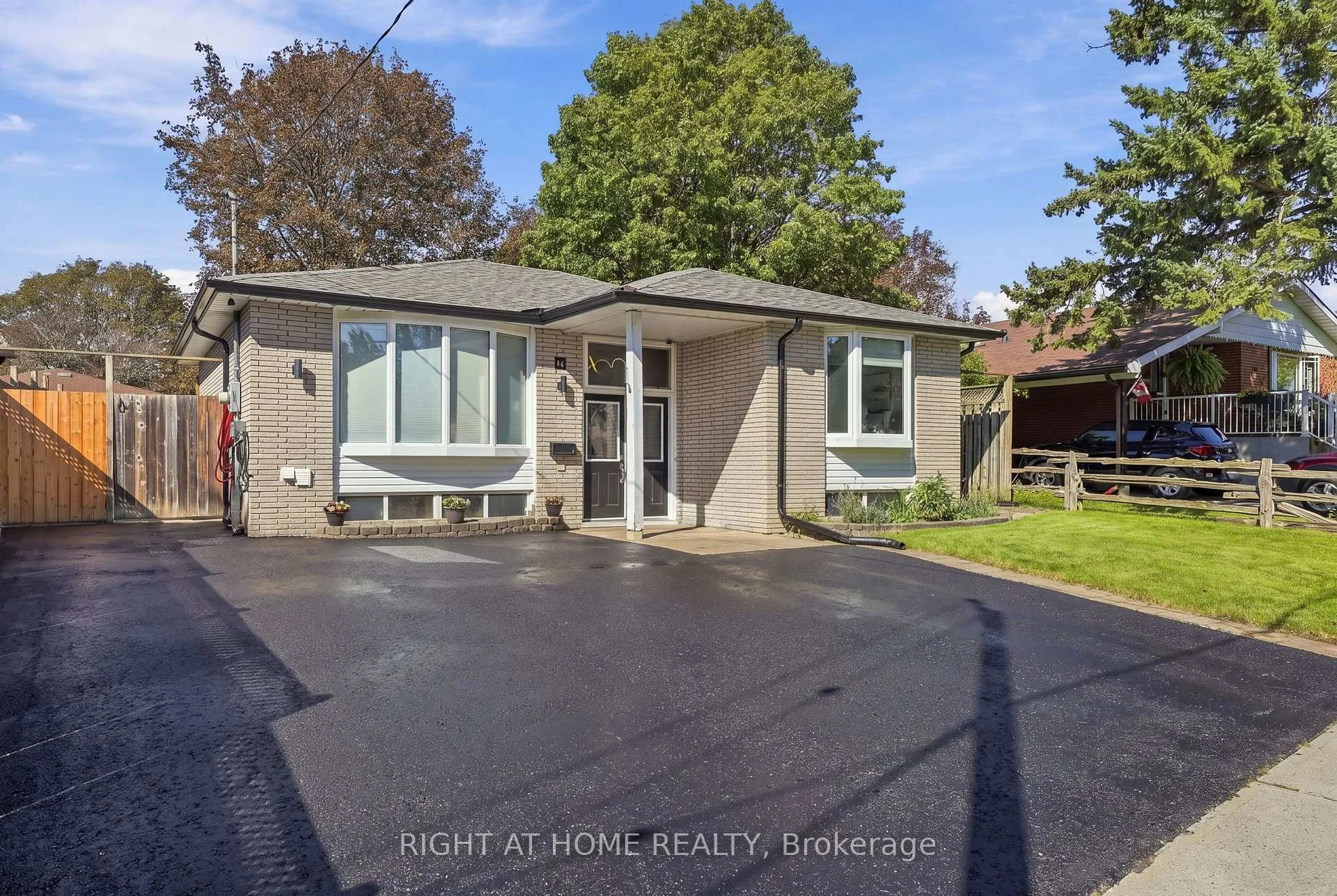 Photo 53 of 14 Cole Avenue, Clarington, Bowmanville — HOMEH