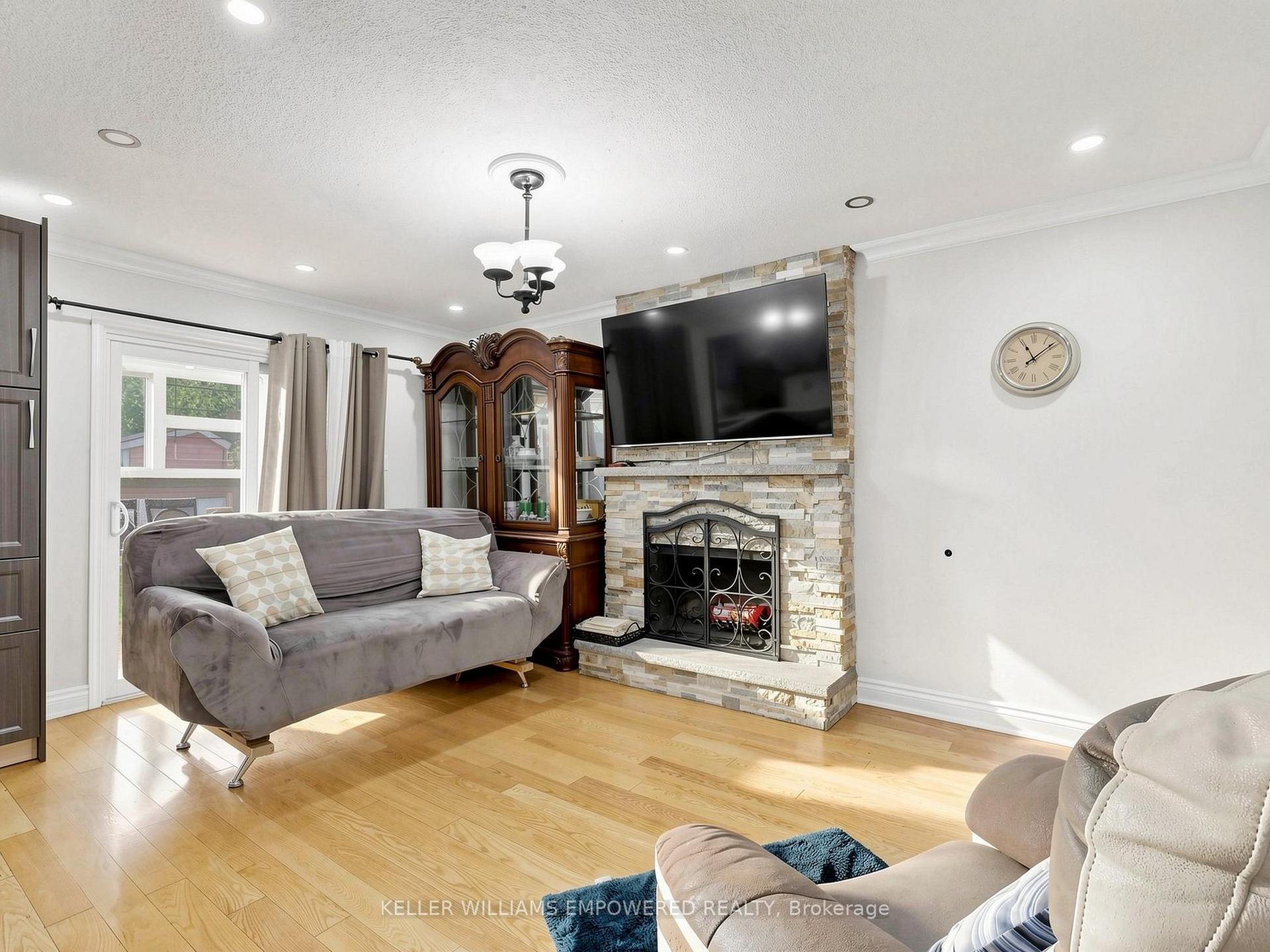 Photo 18 of 65 Terra Road, Vaughan, East Woodbridge — HOMEH