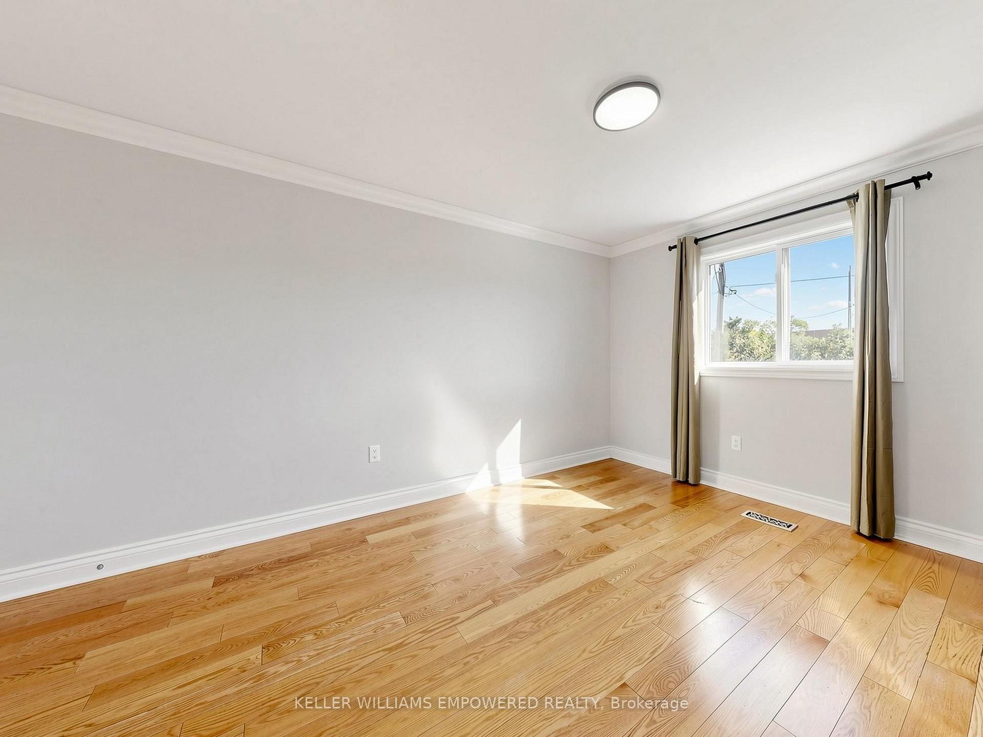 Photo 27 of 65 Terra Road, Vaughan, East Woodbridge — HOMEH