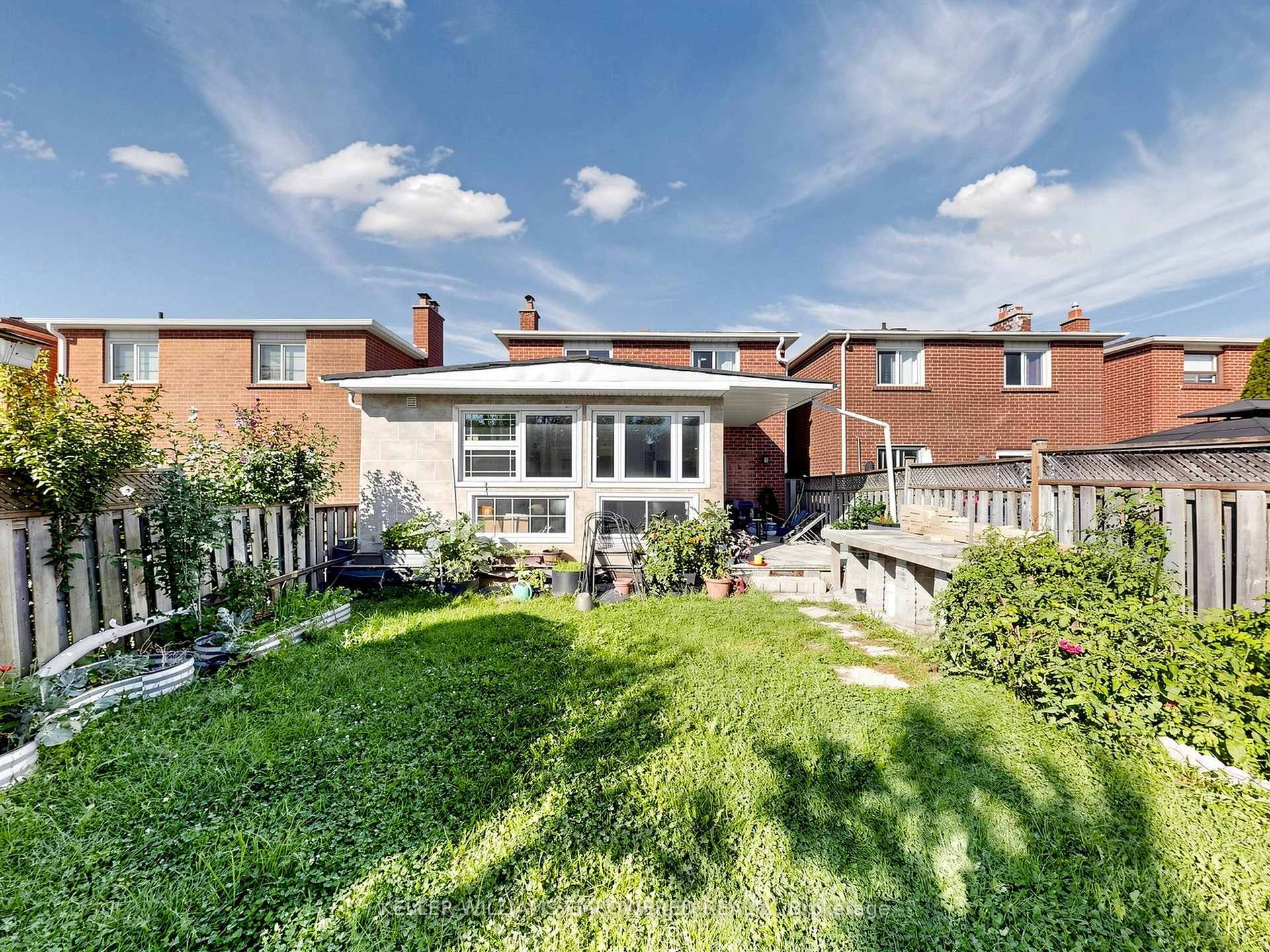 Photo 41 of 65 Terra Road, Vaughan, East Woodbridge — HOMEH