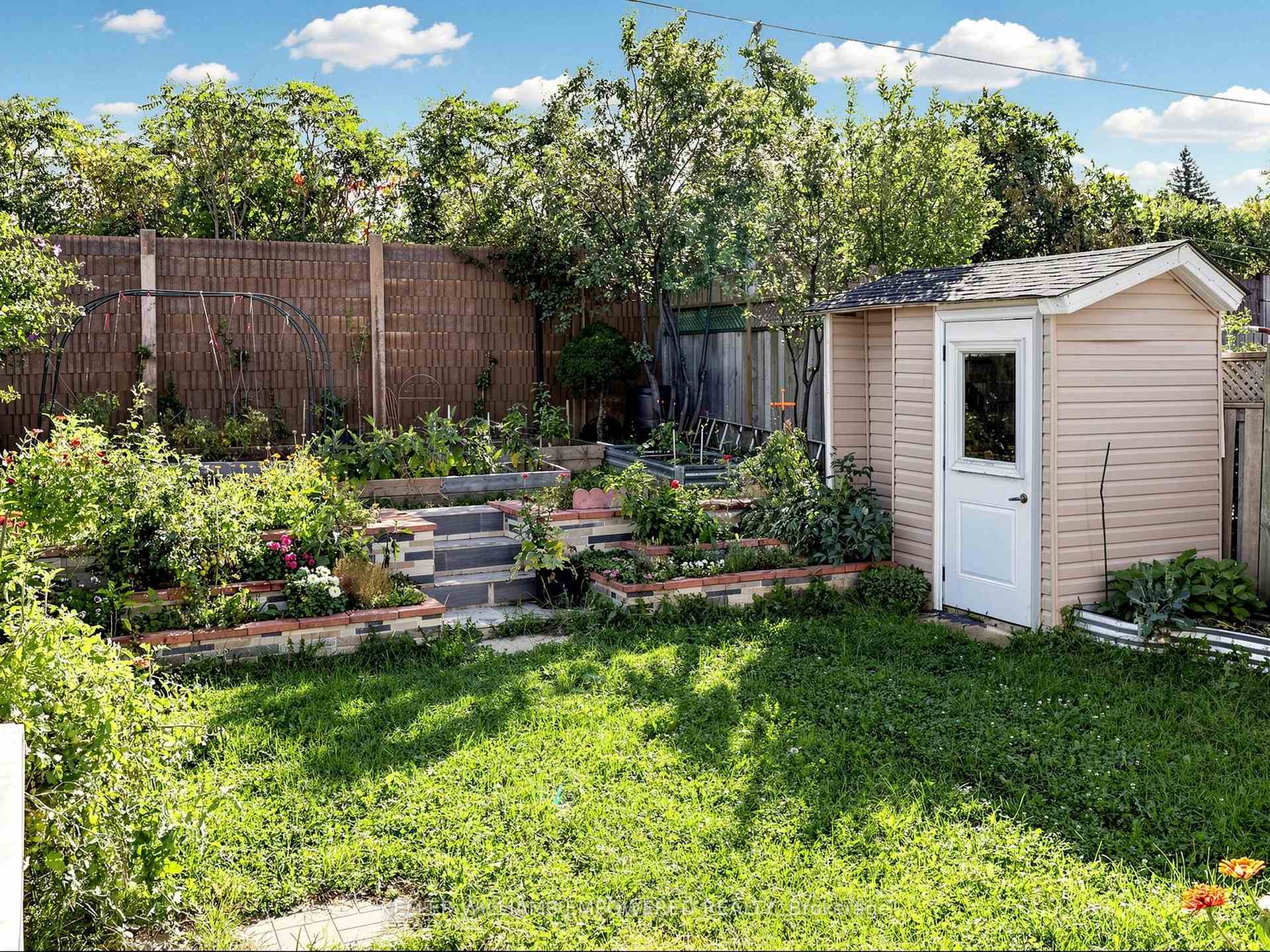 Photo 43 of 65 Terra Road, Vaughan, East Woodbridge — HOMEH