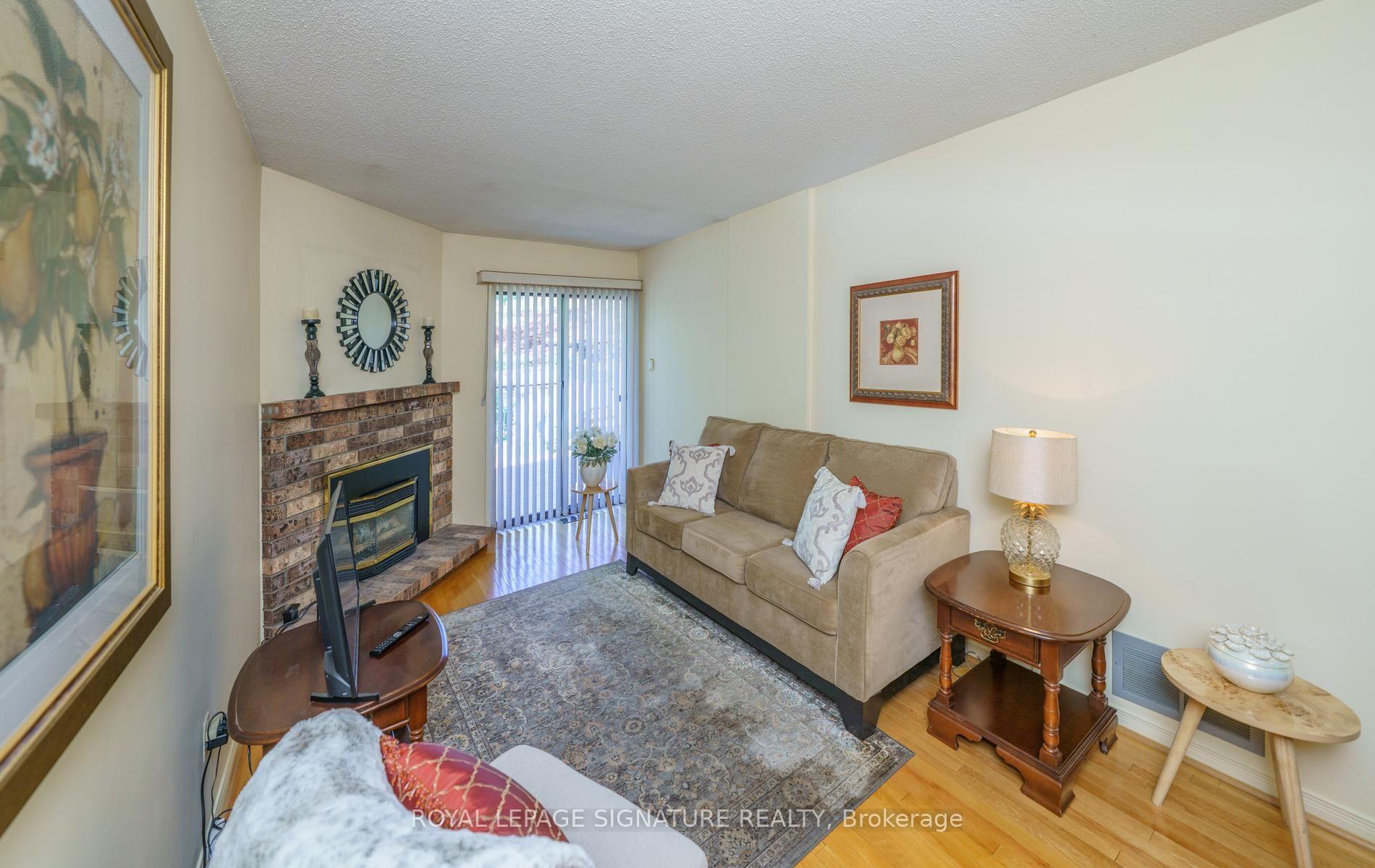 Photo 12 of 12 Manilow Street, Scarborough, Steeles — HOMEH