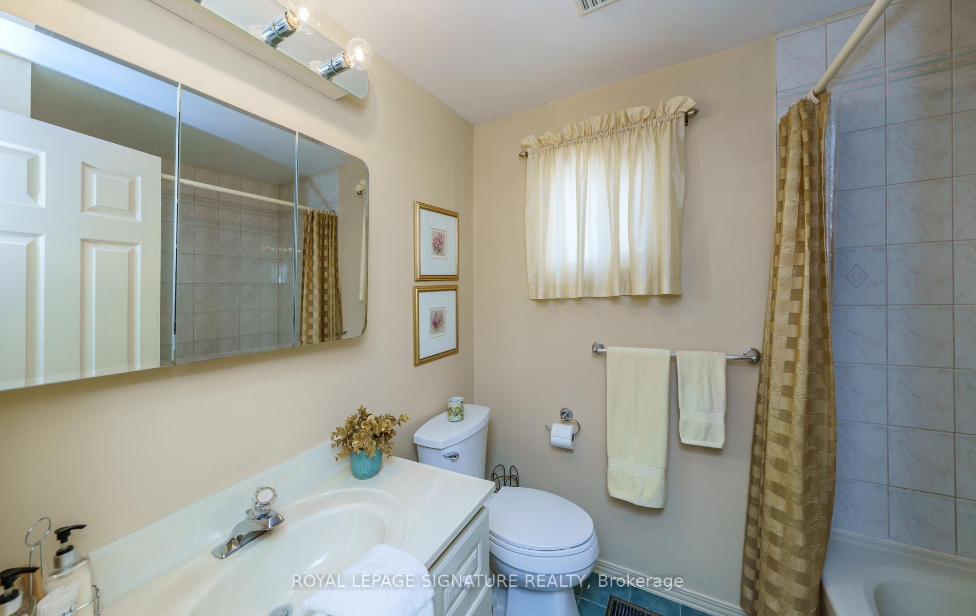 Photo 35 of 12 Manilow Street, Scarborough, Steeles — HOMEH
