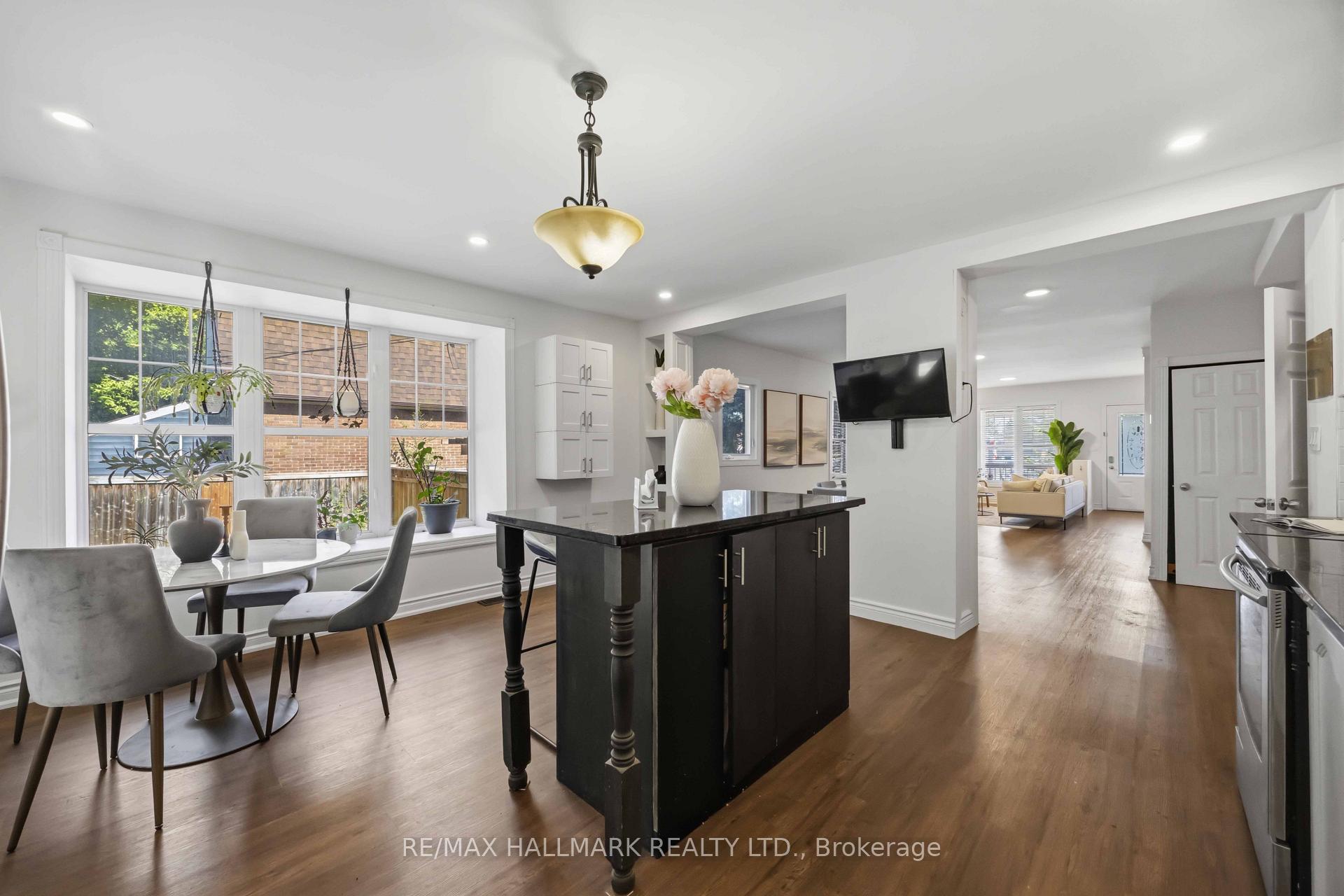 Photo 11 of 44 Holley Avenue, North York, Weston — HOMEH
