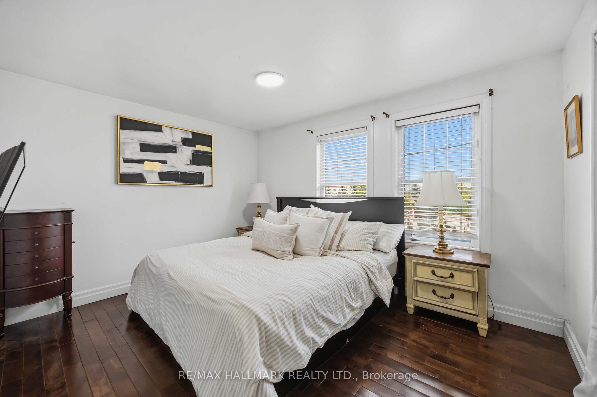 Photo 17 of 44 Holley Avenue, North York, Weston — HOMEH