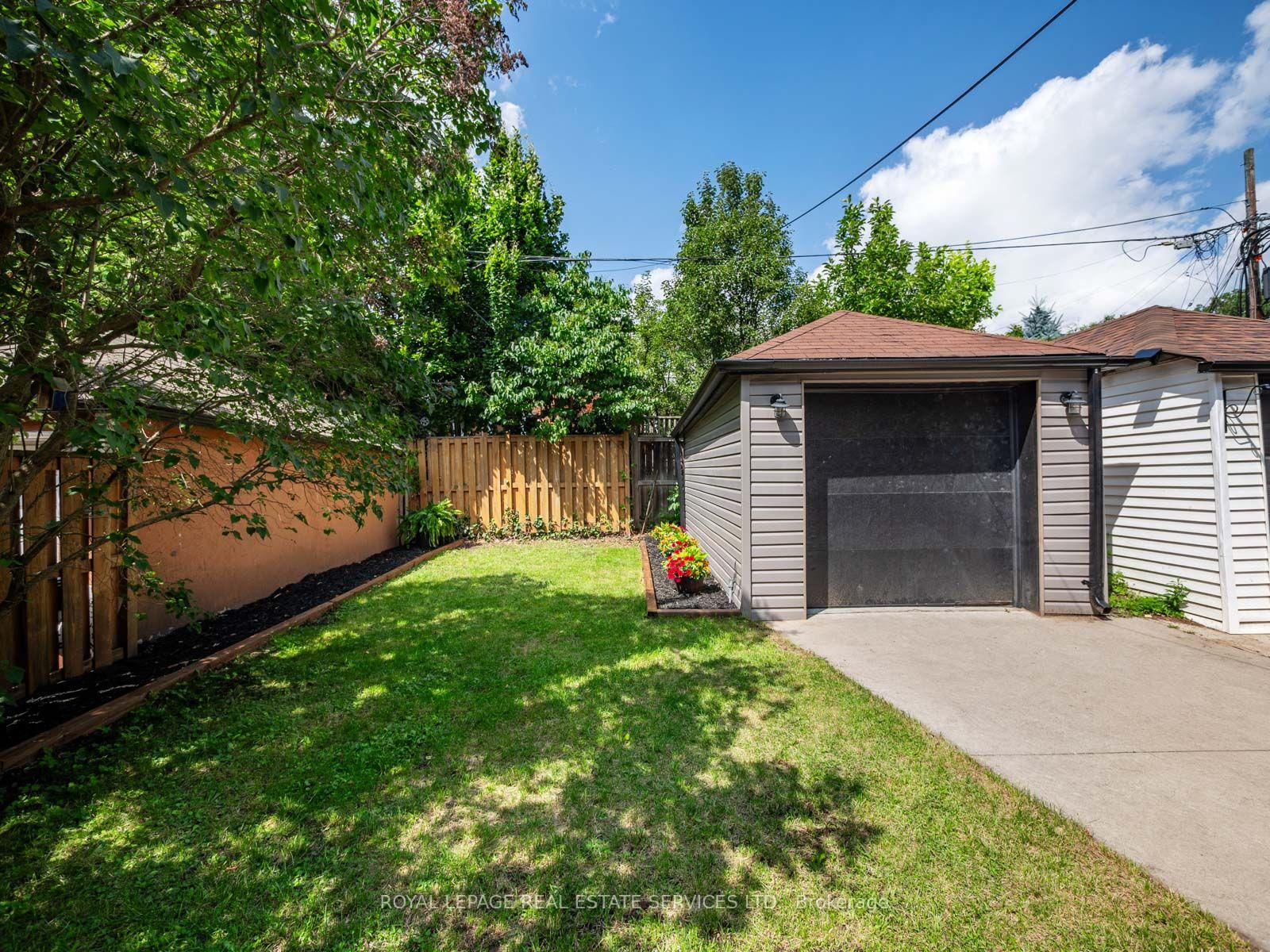 Photo 47 of 10 Elora Road, Toronto, High Park North — HOMEH