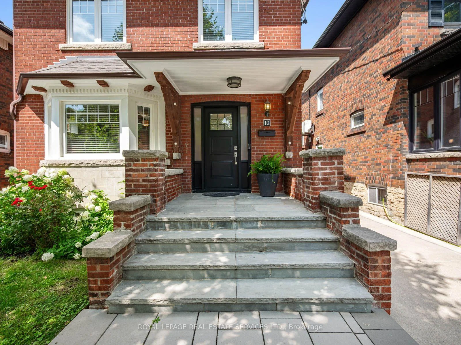 Photo 5 of 10 Elora Road, Toronto, High Park North — HOMEH