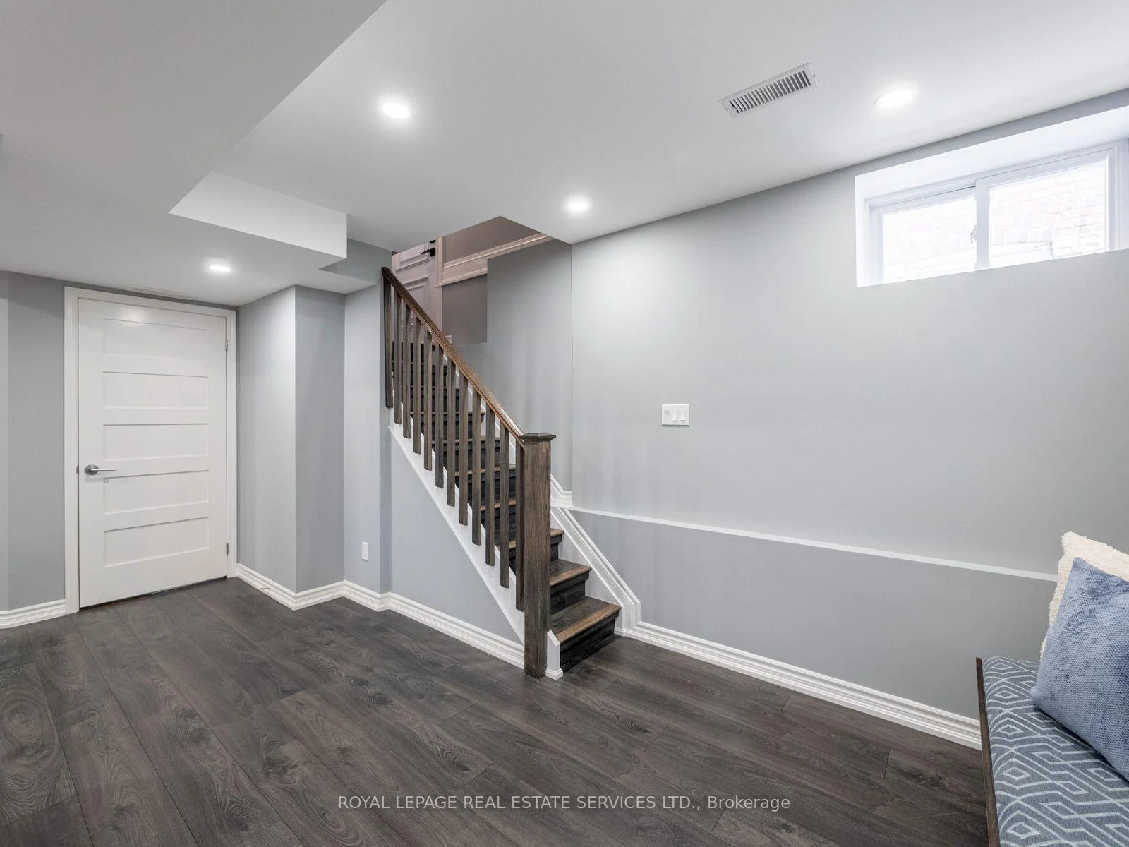 Photo 36 of 10 Elora Road, Toronto, High Park North — HOMEH