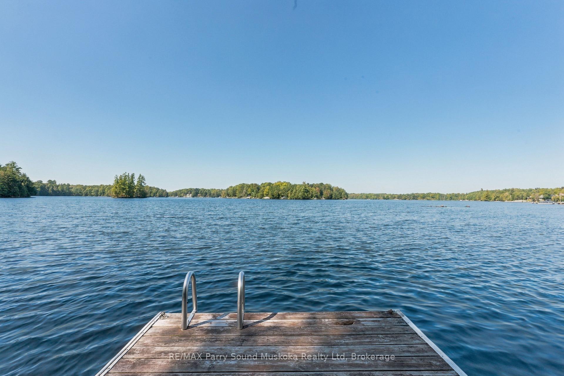 Photo 2 of 22 Marine Drive, McKellar — HOMEH