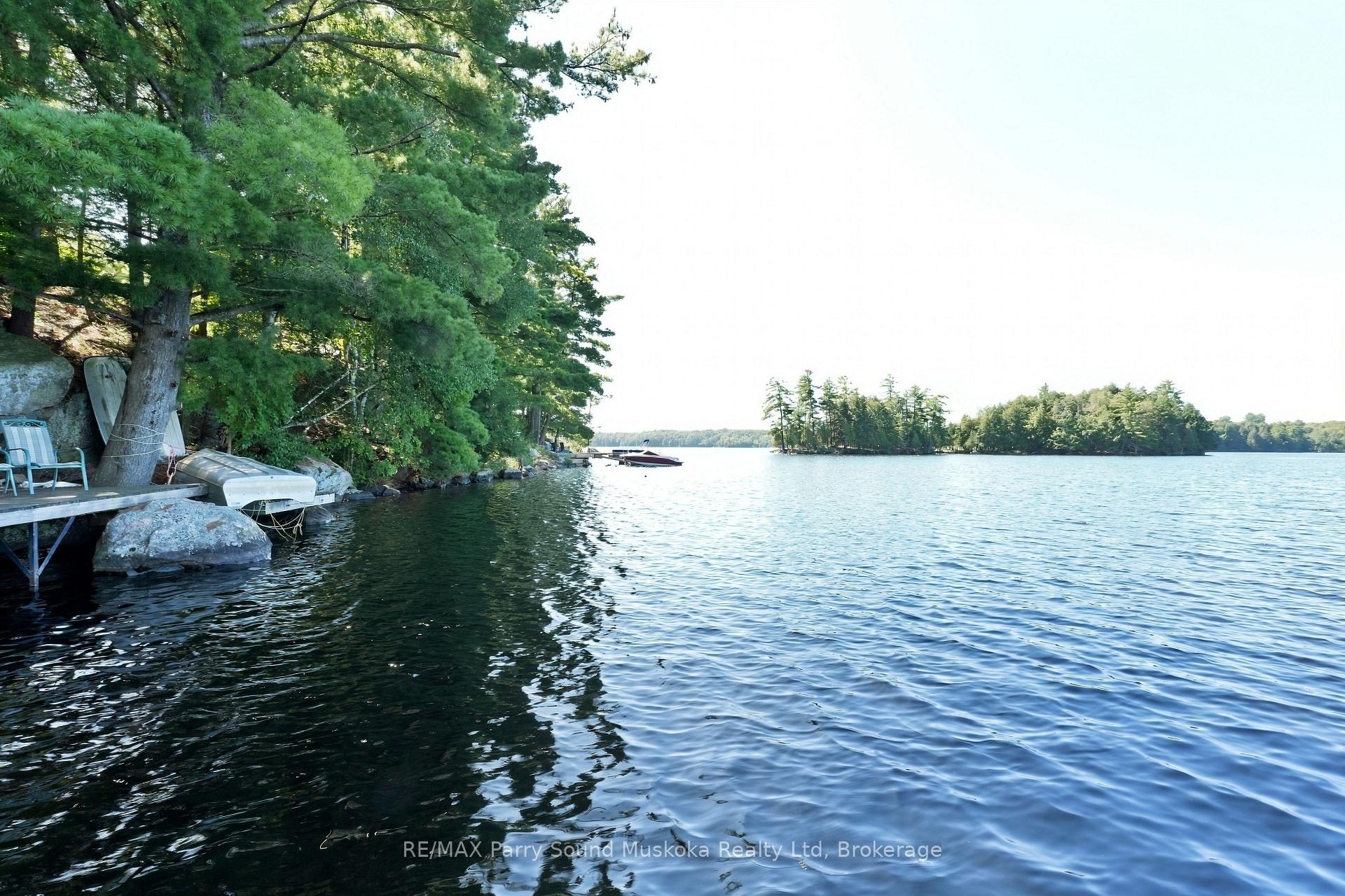 Photo 15 of 22 Marine Drive, McKellar — HOMEH