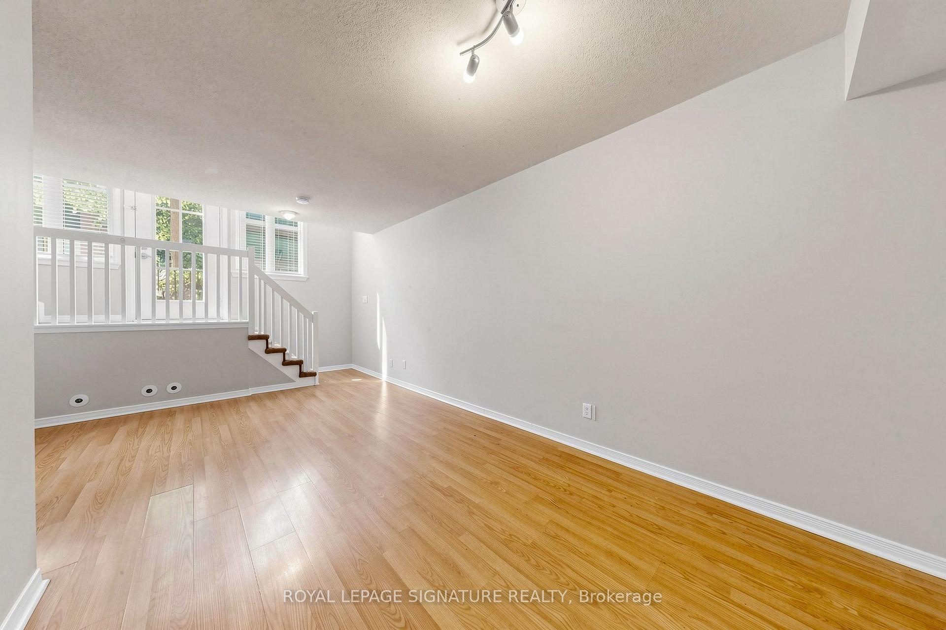 Photo 9 of Unit 929, 50 Western Battery Road, Toronto, Niagara — HOMEH