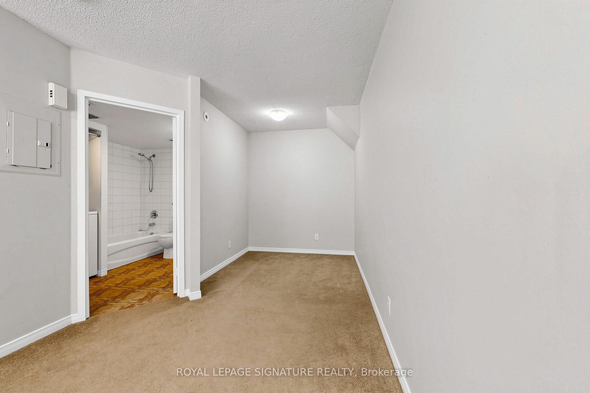 Photo 32 of Unit 929, 50 Western Battery Road, Toronto, Niagara — HOMEH