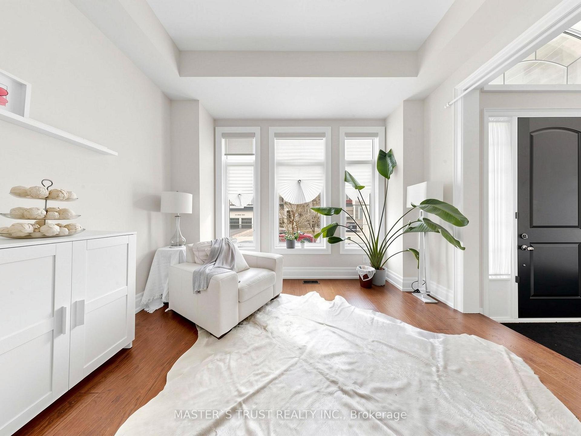 Photo 22 of 61 Grange Drive, Richmond Hill, Jefferson — HOMEH