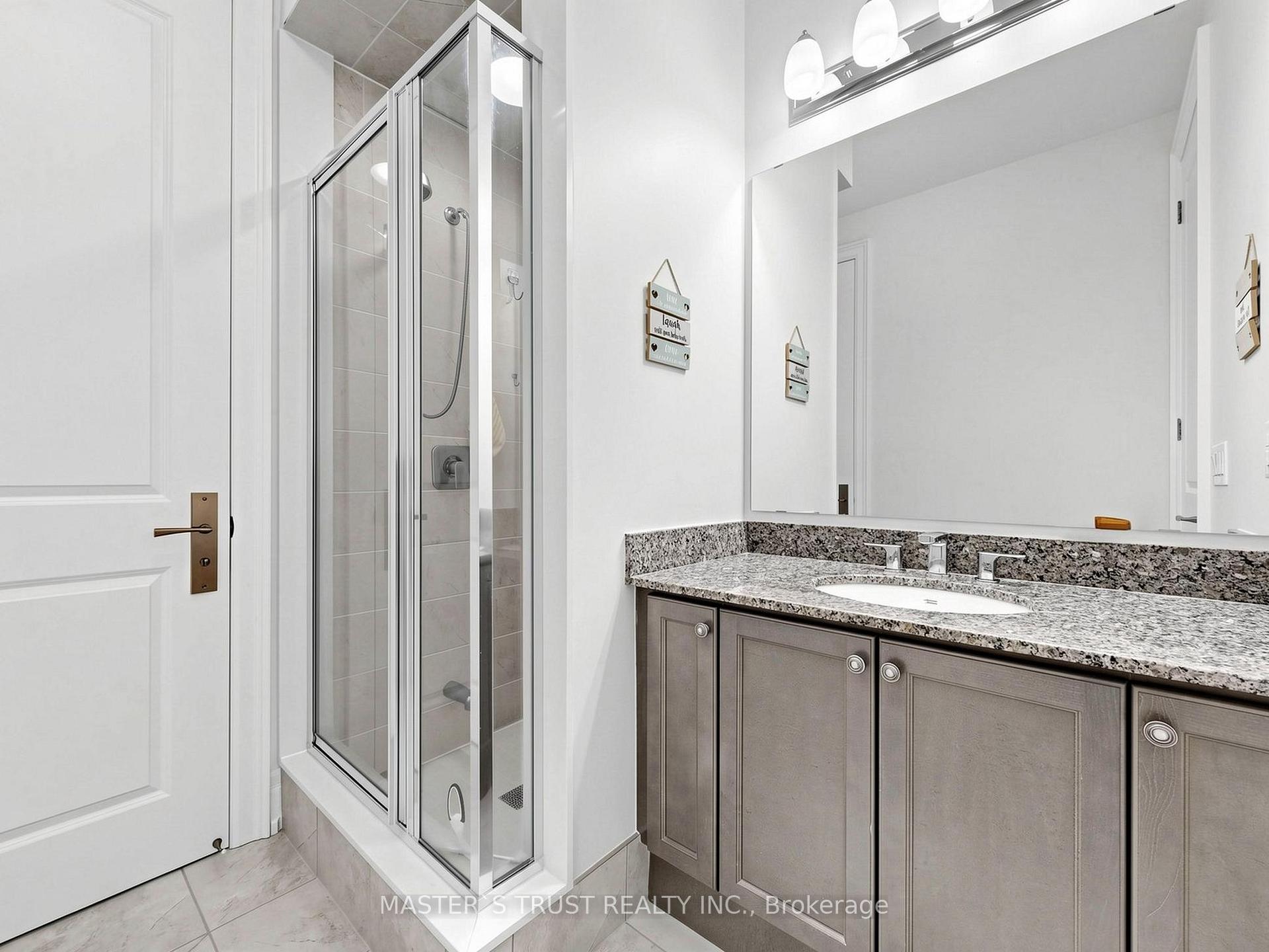 Photo 32 of 61 Grange Drive, Richmond Hill, Jefferson — HOMEH