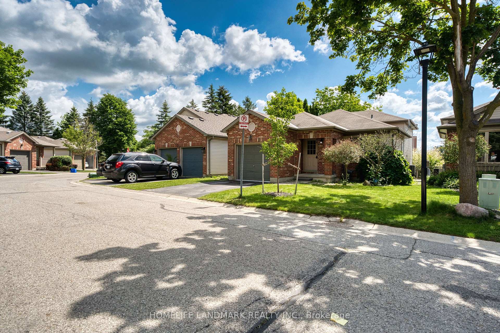 Photo 5 of Unit 36, 59 Pennybrook Crescent, London, North B — HOMEH
