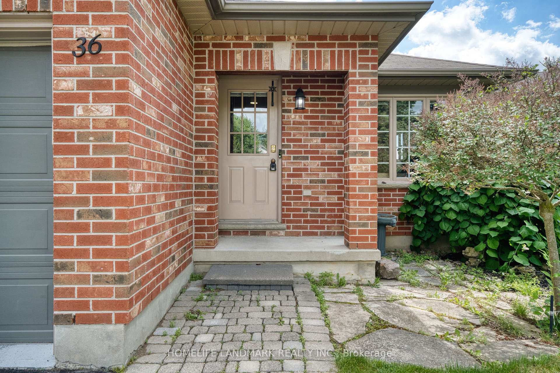 Photo 7 of Unit 36, 59 Pennybrook Crescent, London, North B — HOMEH