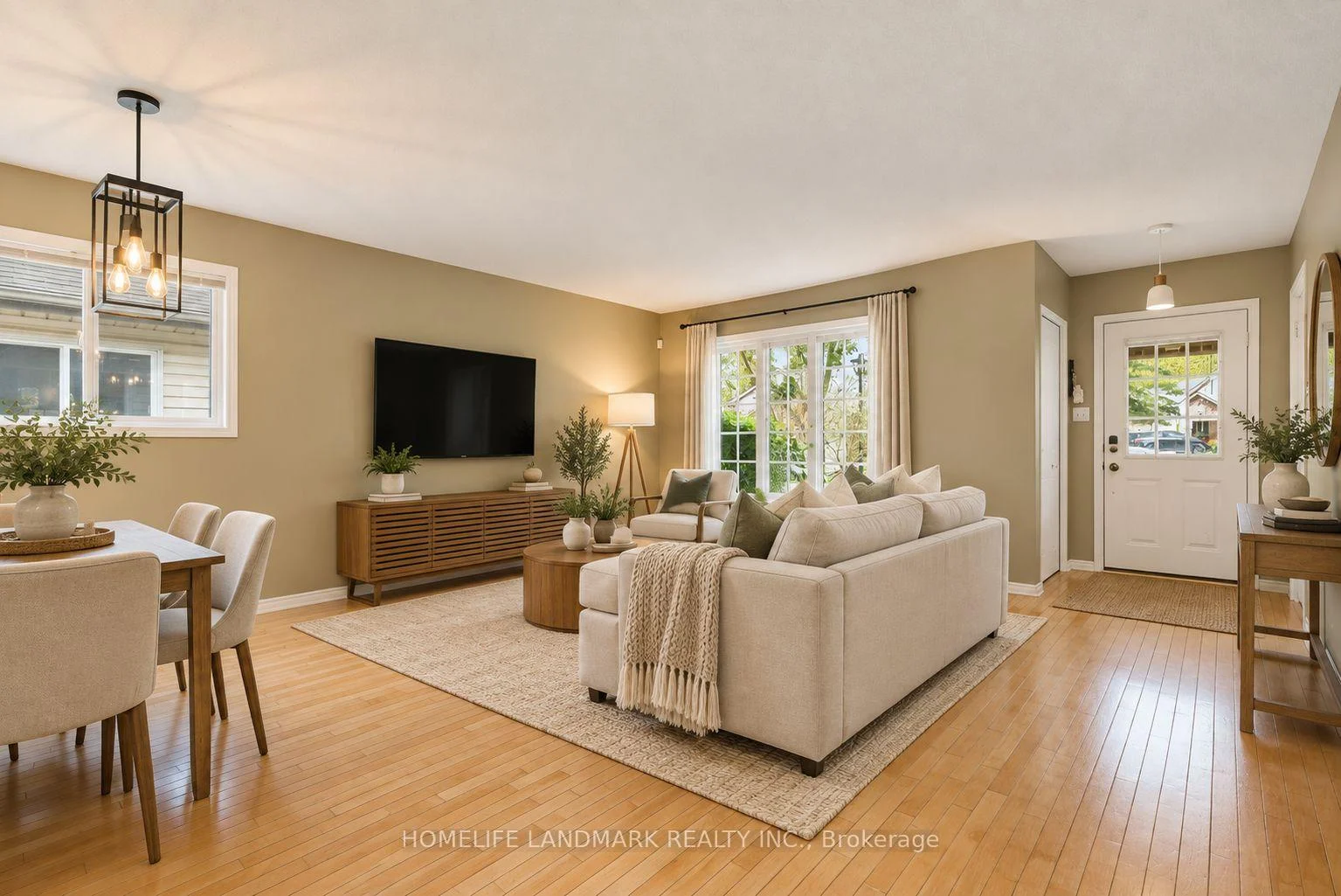 Photo 4 of Unit 36, 59 Pennybrook Crescent, London, North B — HOMEH