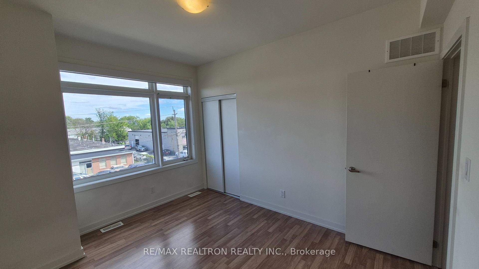 Photo 10 of Unit 79, 370 Red Maple Road, Richmond Hill, Langstaff — HOMEH