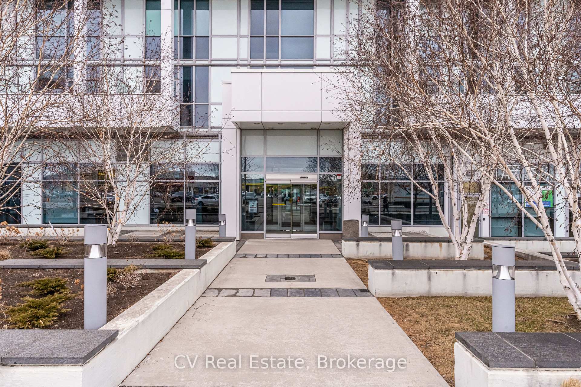 Photo 7 of Unit 602, 65 Speers Road, Oakville, Central — HOMEH