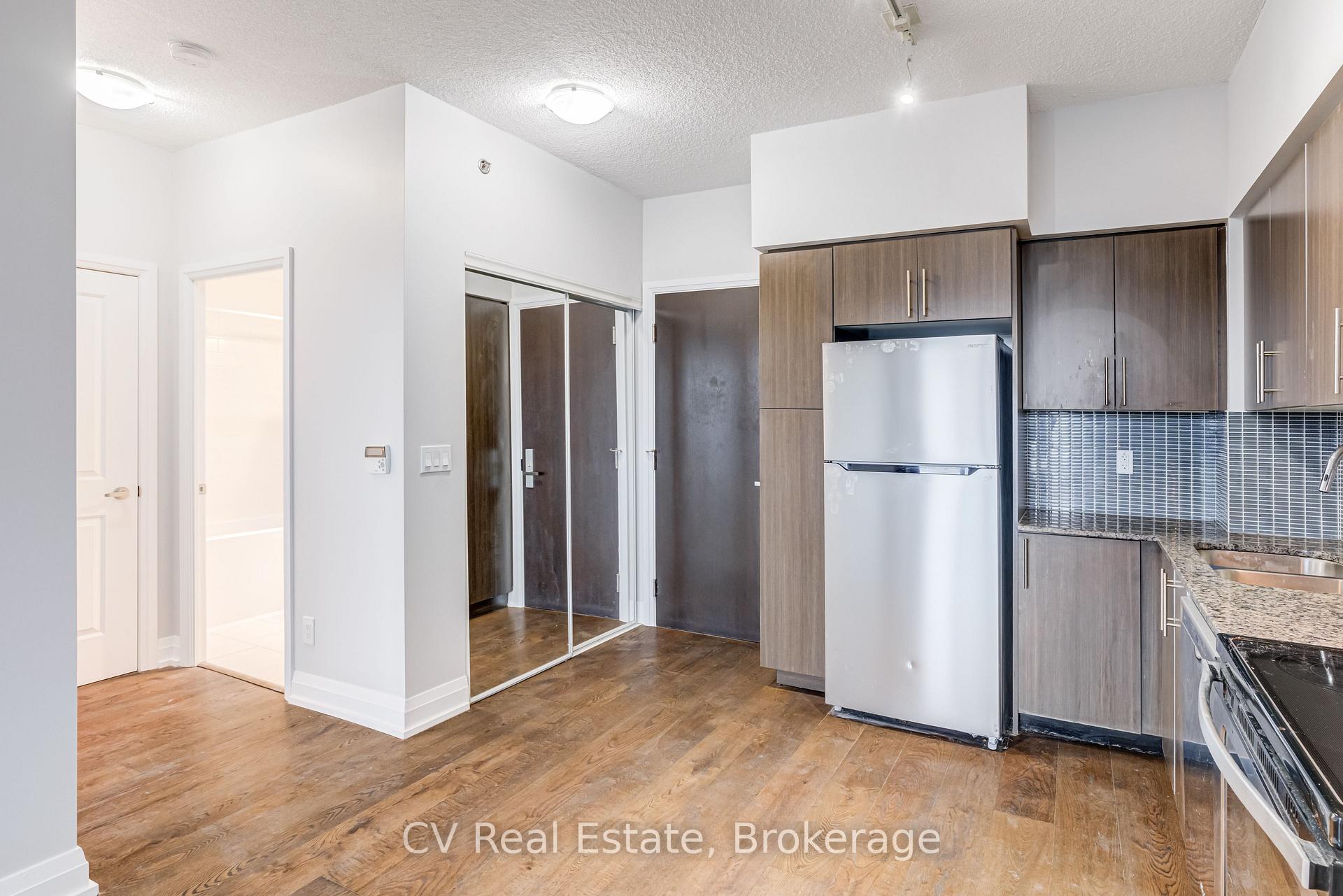 Photo 15 of Unit 602, 65 Speers Road, Oakville, Central — HOMEH